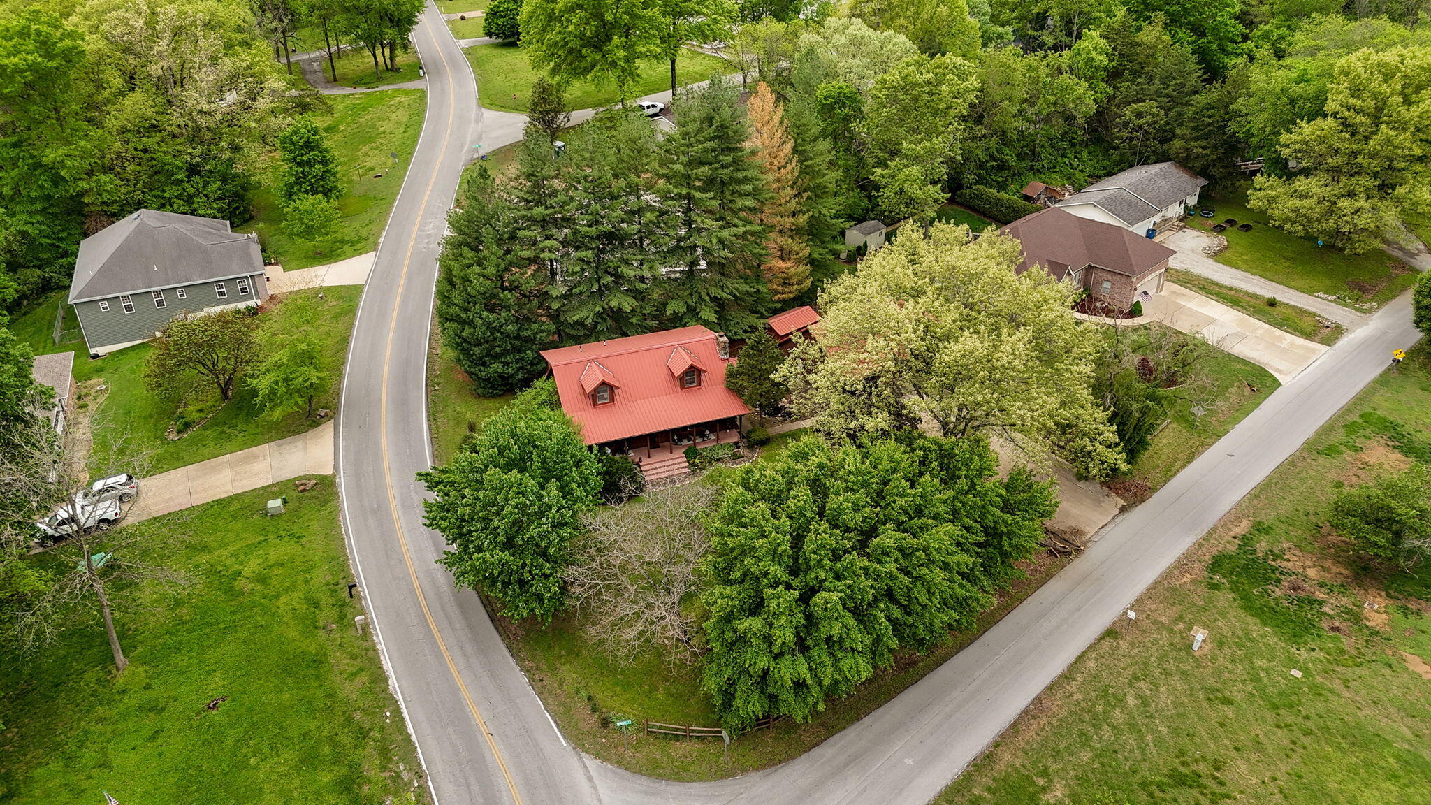 121 Waverly Street Property Photo 41