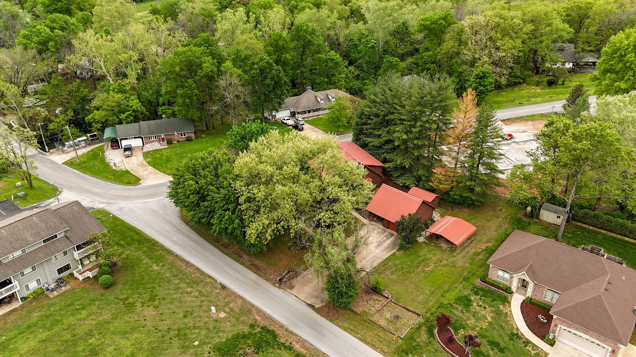 121 Waverly Street Property Photo 42