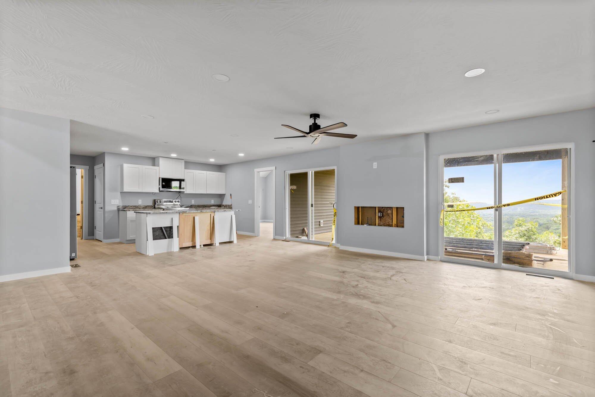 1238 Emory Creek Boulevard Property Photo 4