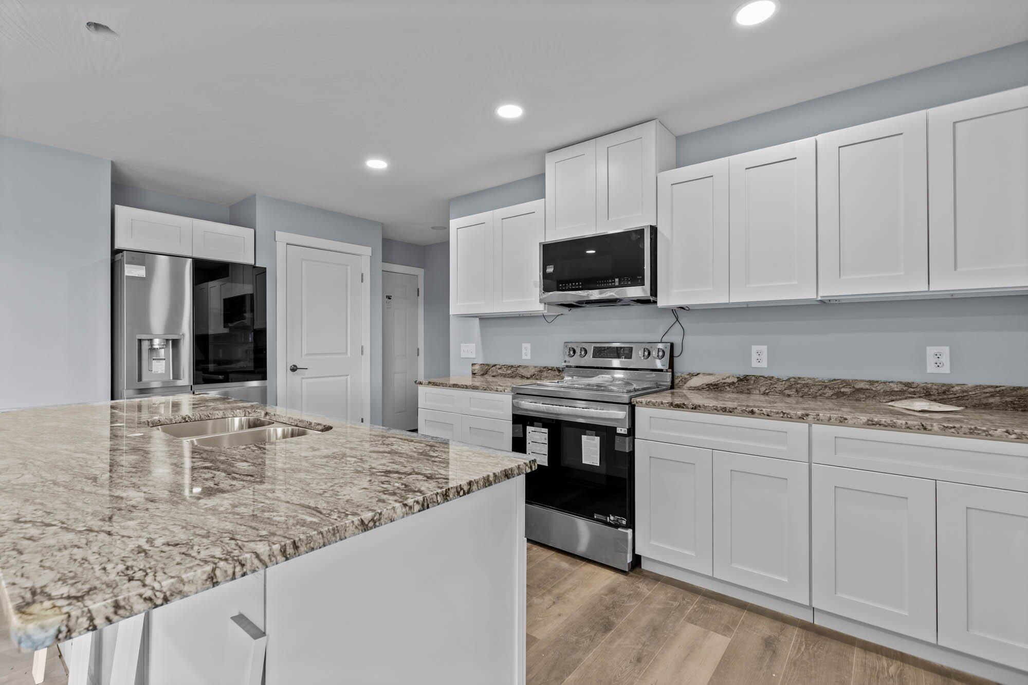 1238 Emory Creek Boulevard Property Photo 7