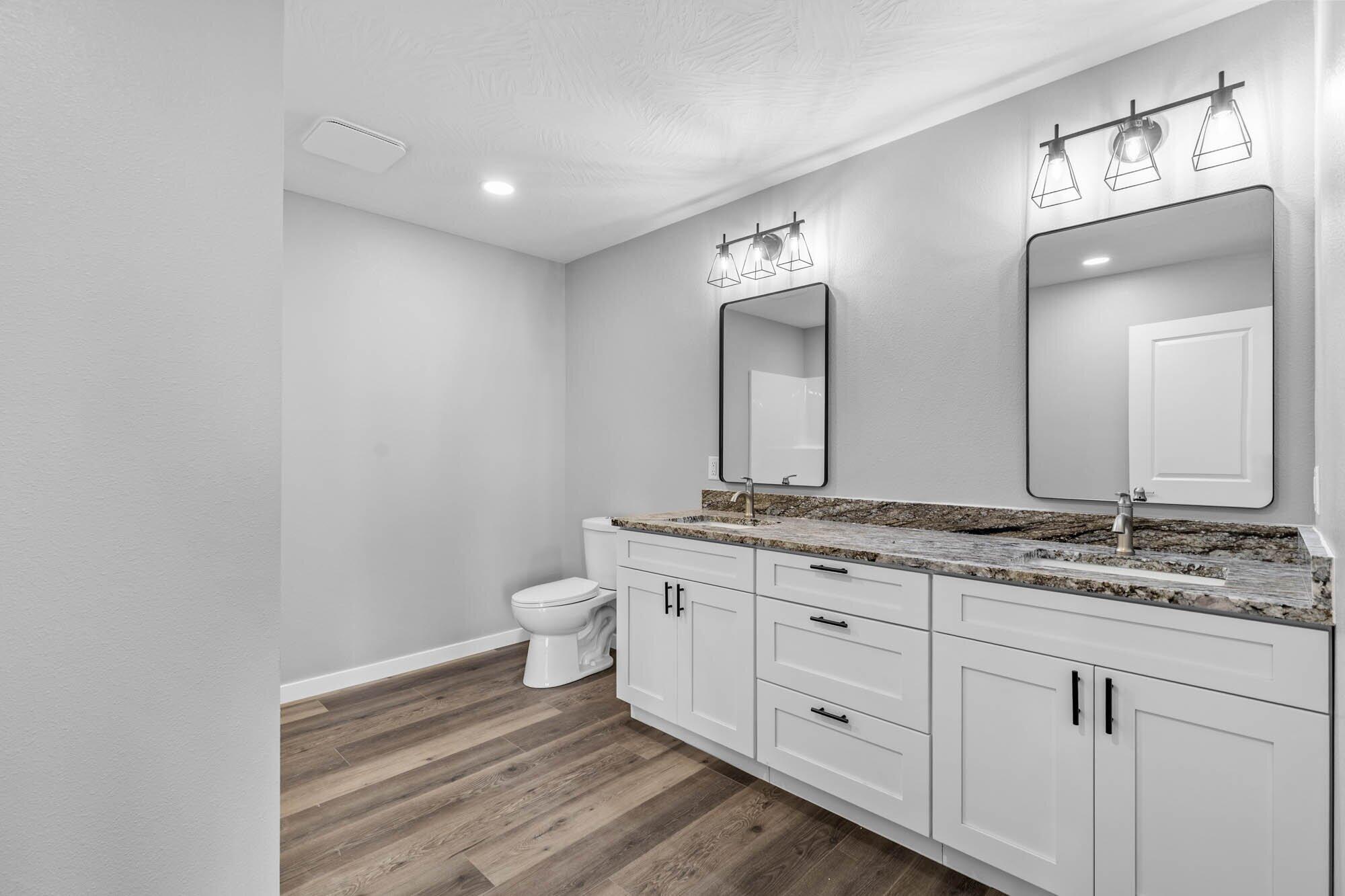 1238 Emory Creek Boulevard Property Photo 13
