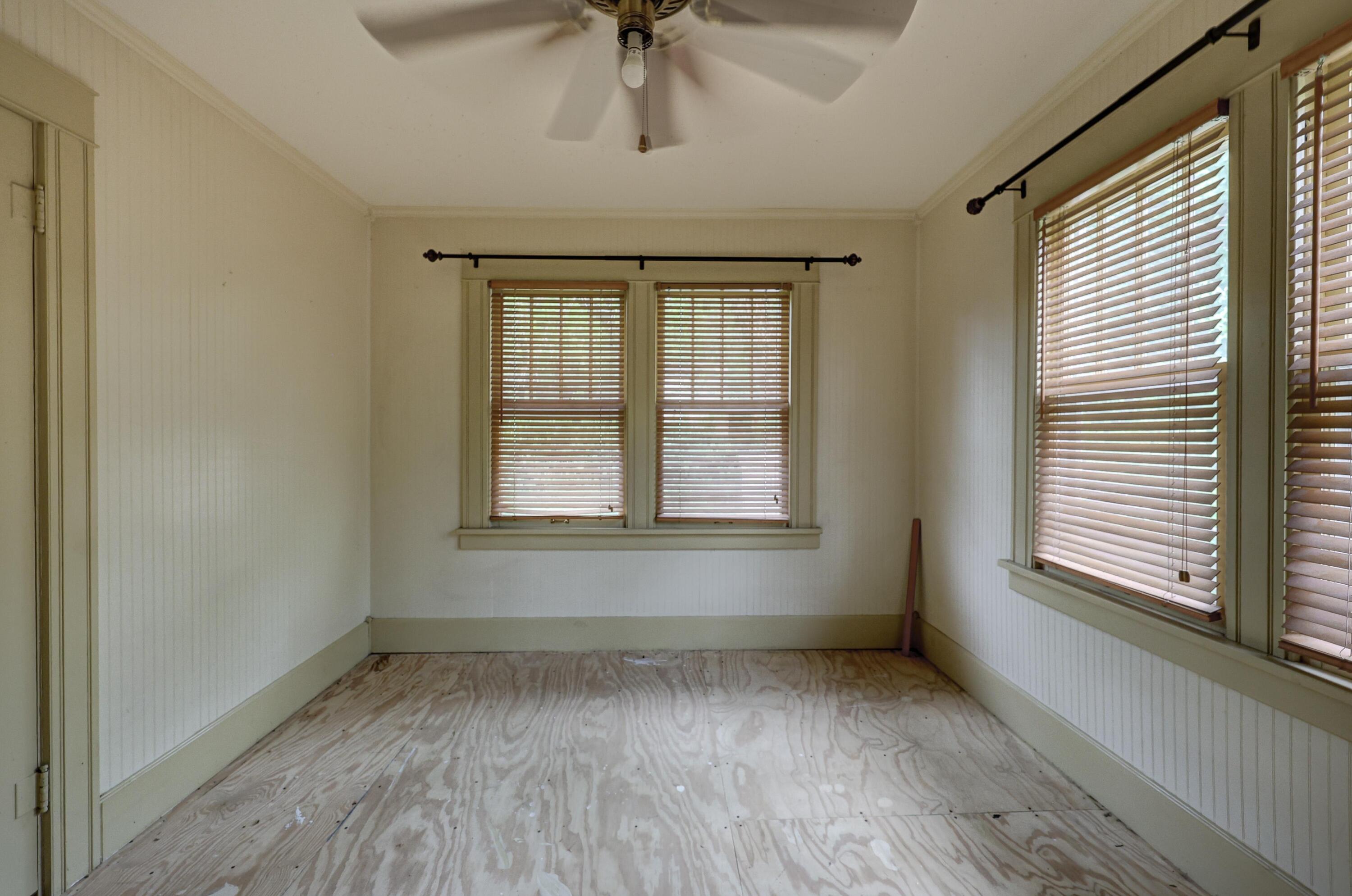 206 Clark Drive Property Photo 14