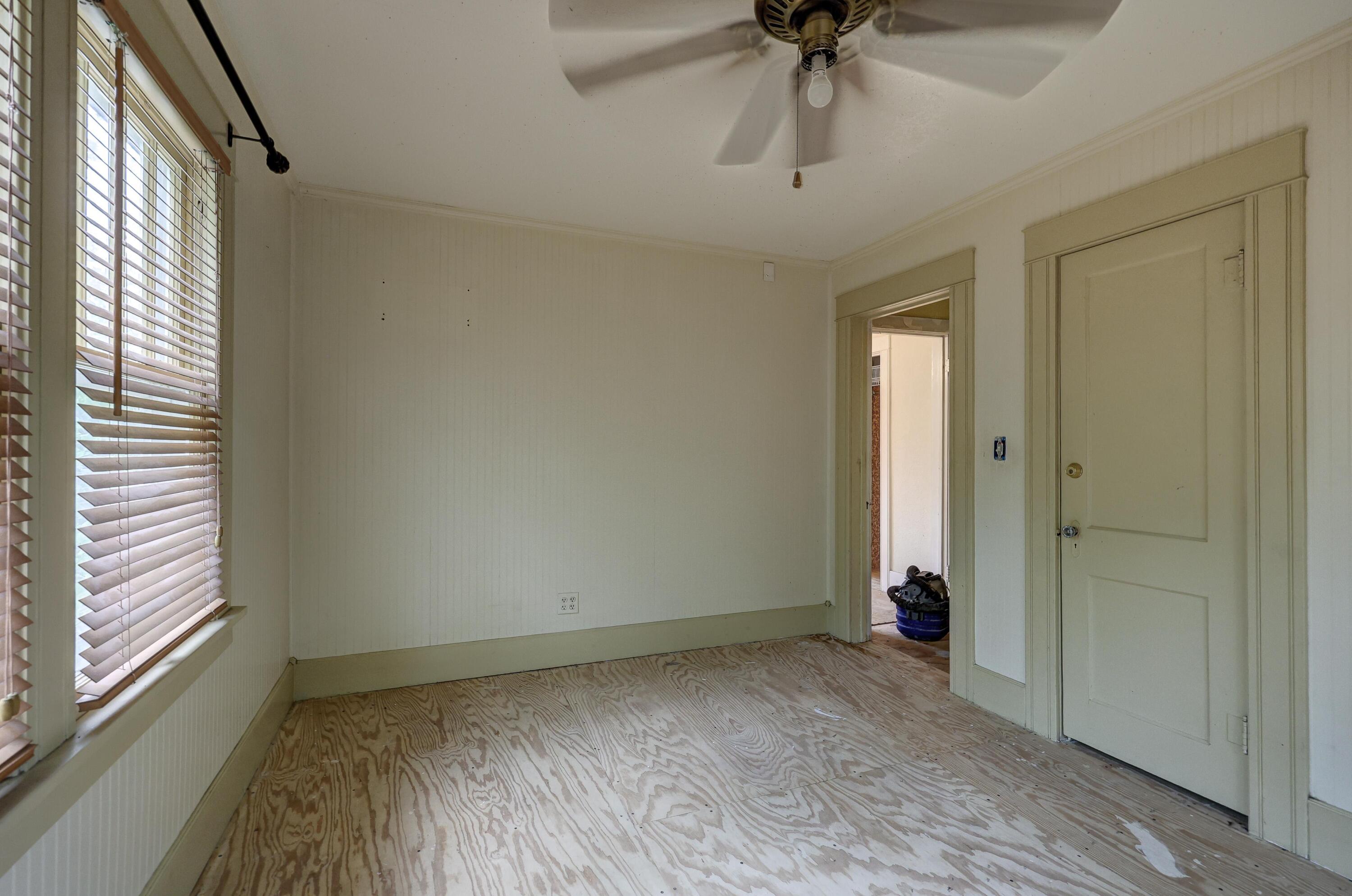 206 Clark Drive Property Photo 15