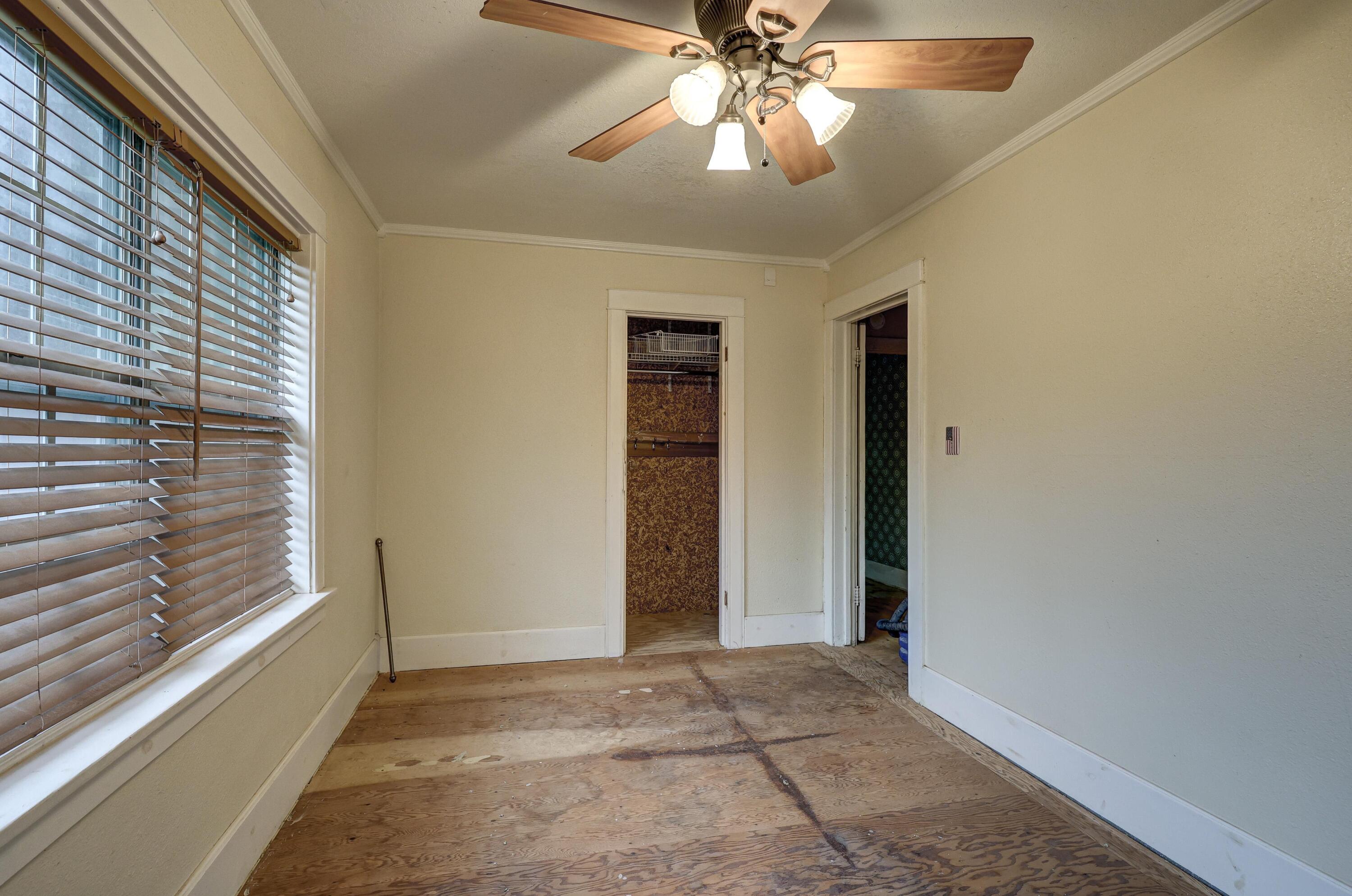 206 Clark Drive Property Photo 17