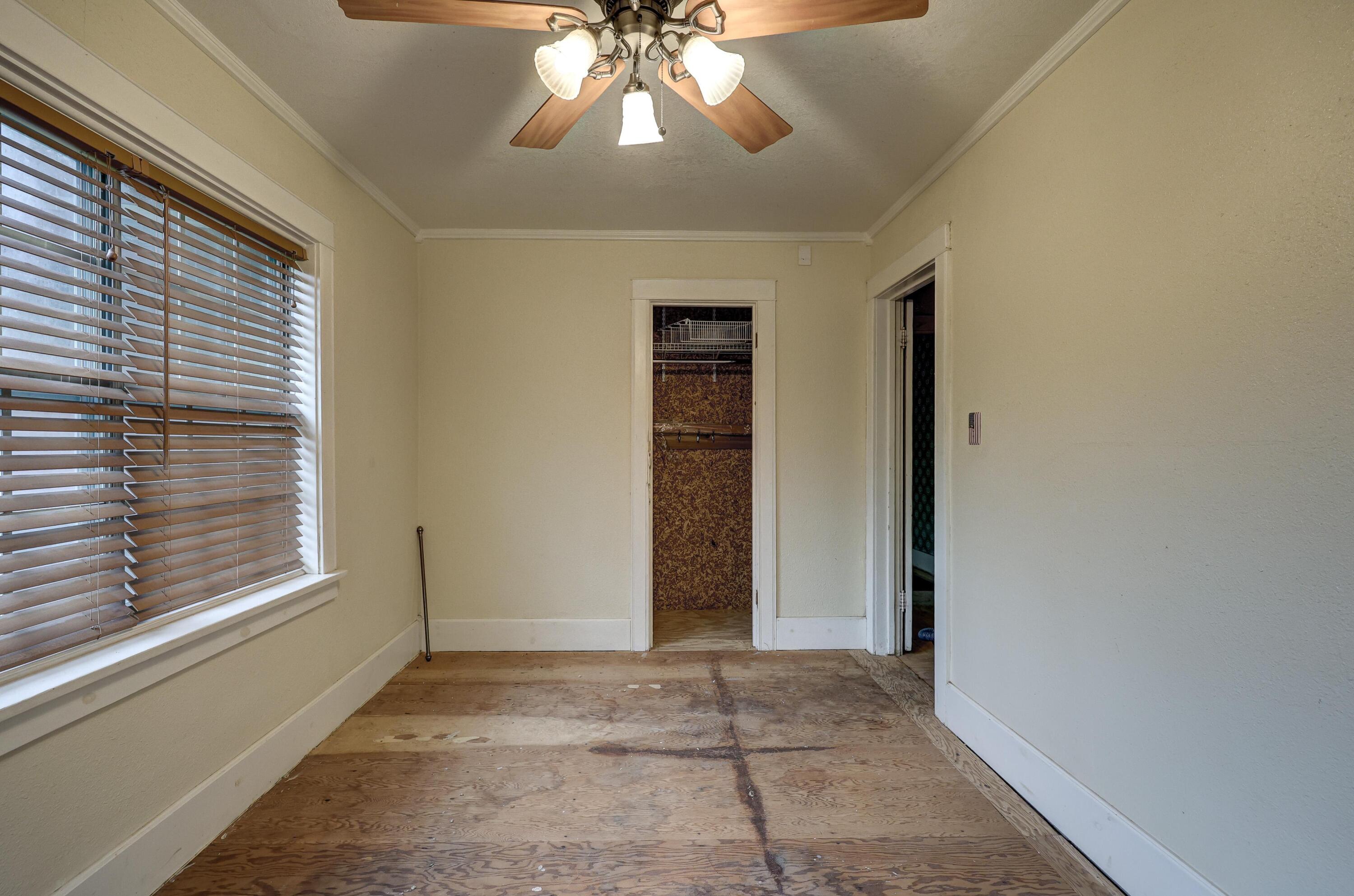 206 Clark Drive Property Photo 18