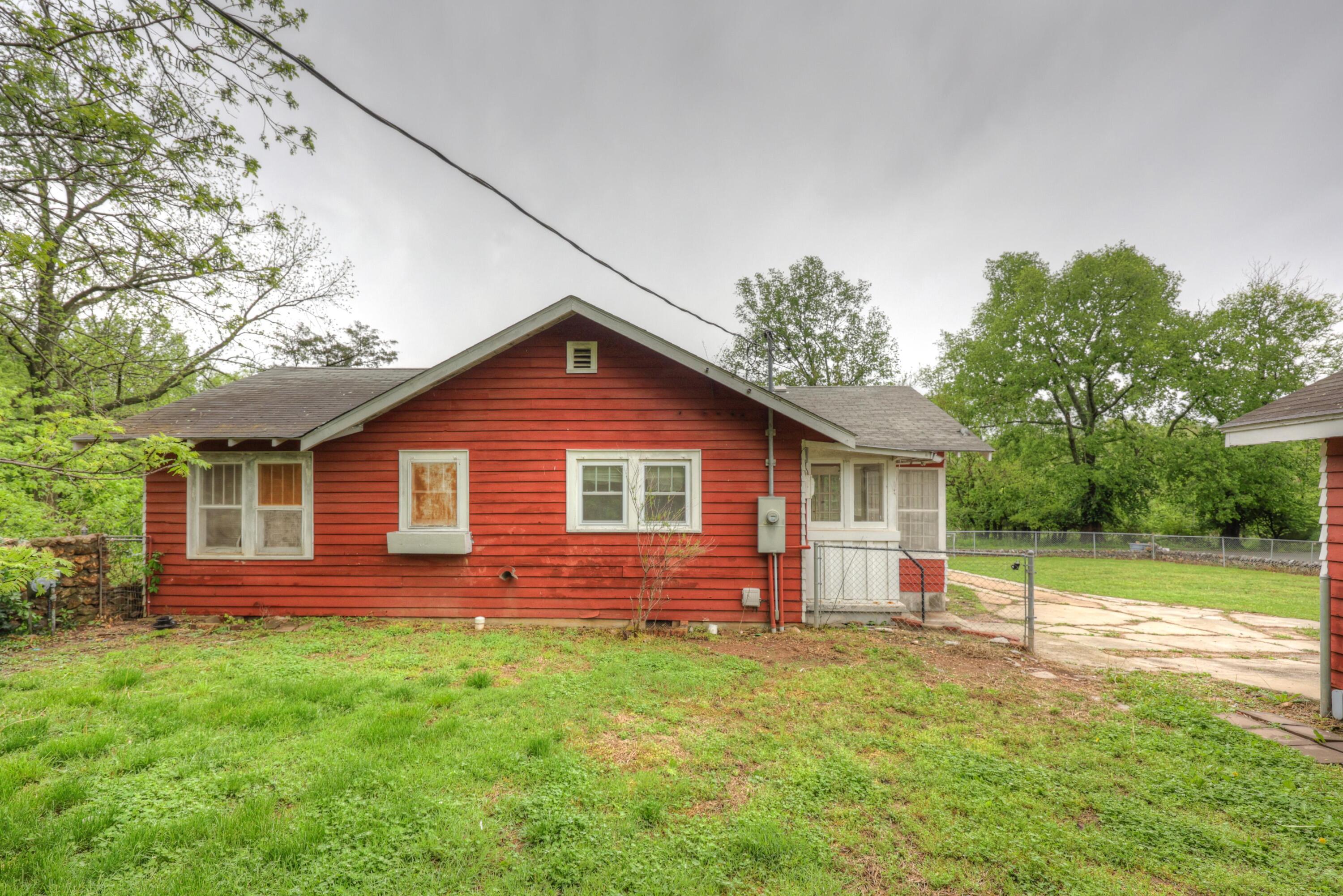 206 Clark Drive Property Photo 30