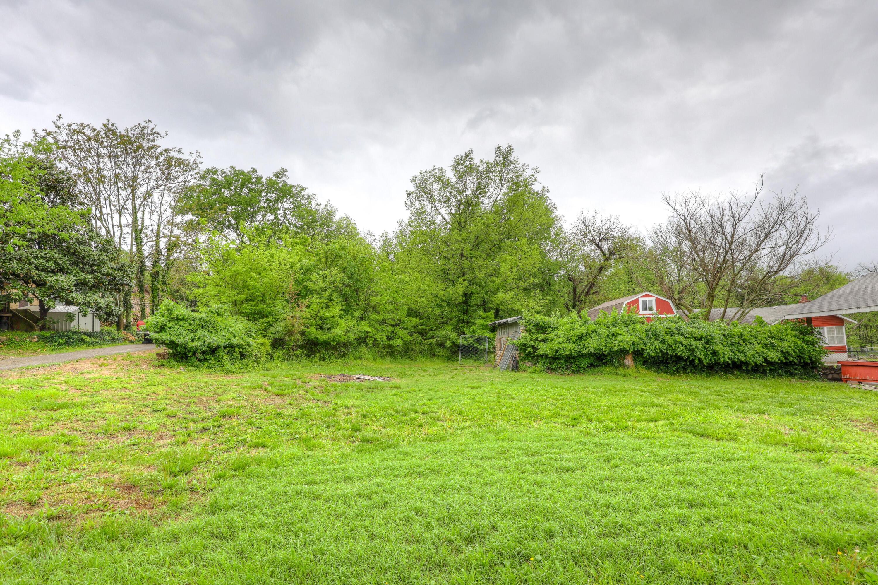 206 Clark Drive Property Photo 39