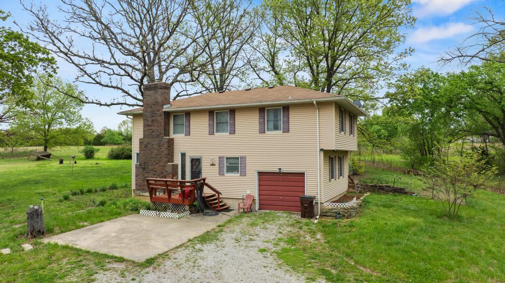 10689 South S. 425 Road Property Photo 9