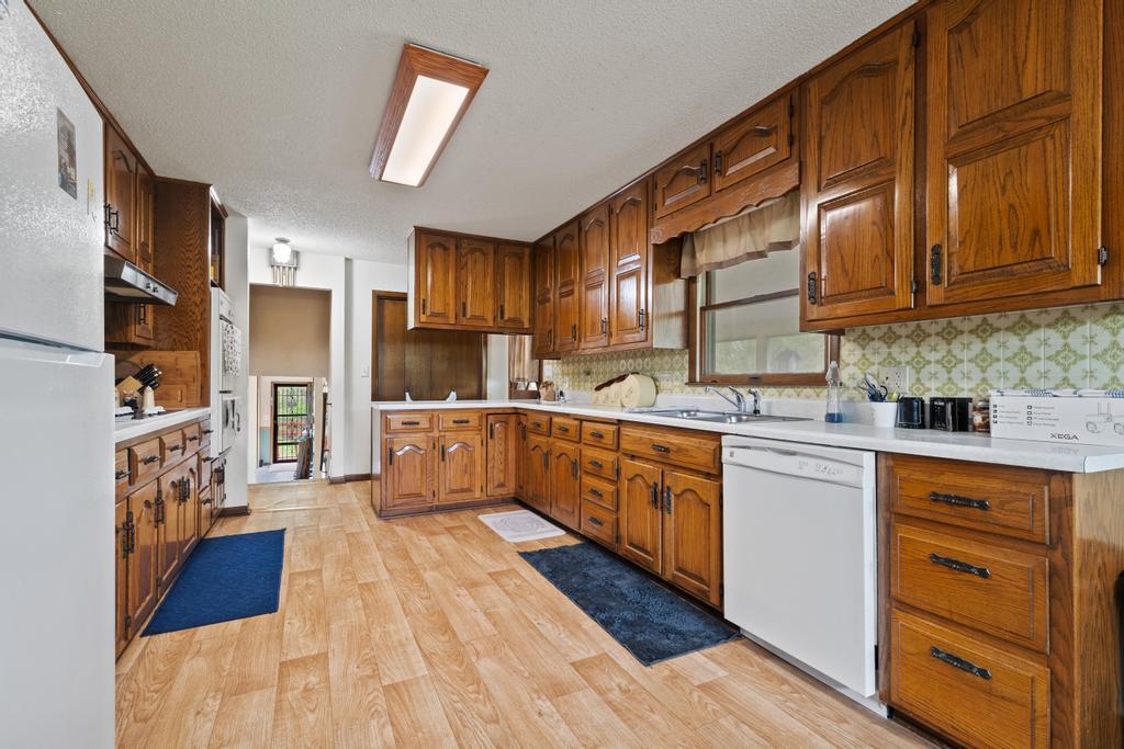10689 South S. 425 Road Property Photo 23
