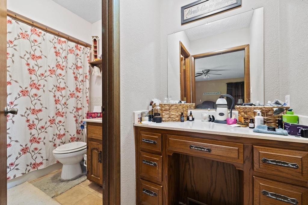 10689 South S. 425 Road Property Photo 29