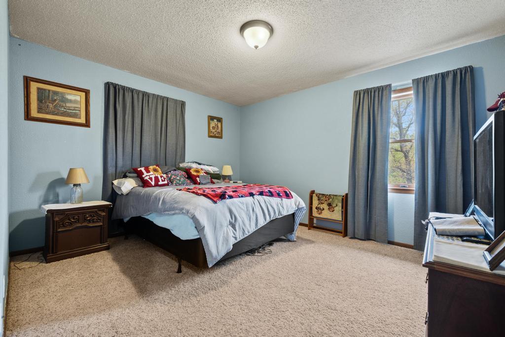 10689 South S. 425 Road Property Photo 34