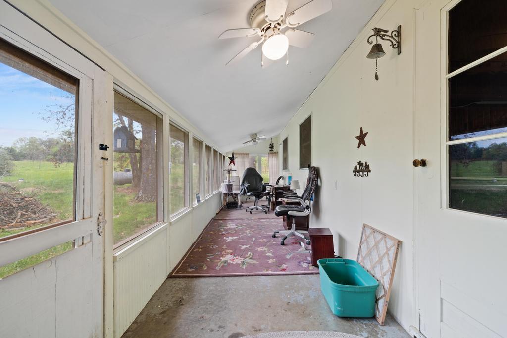 10689 South S. 425 Road Property Photo 38