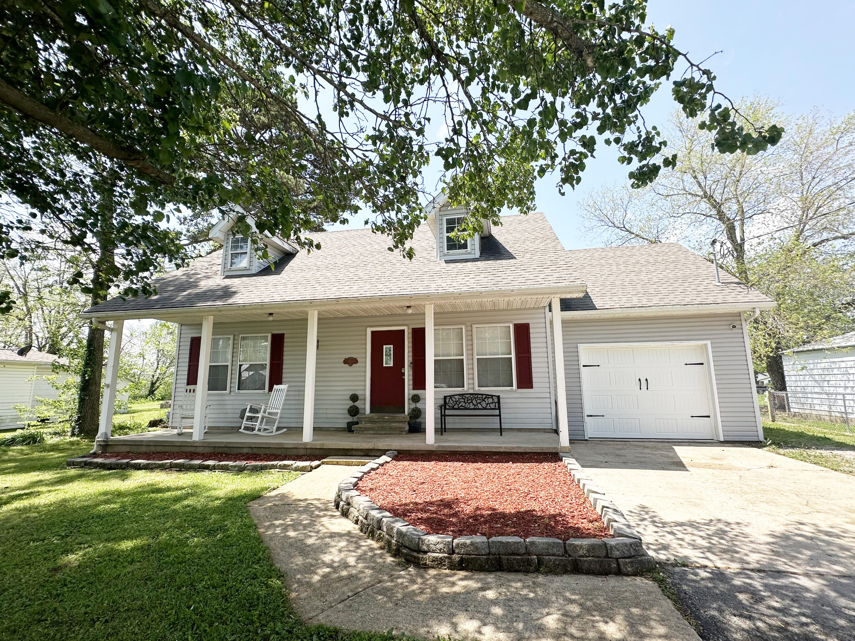 Real Estate Main Image