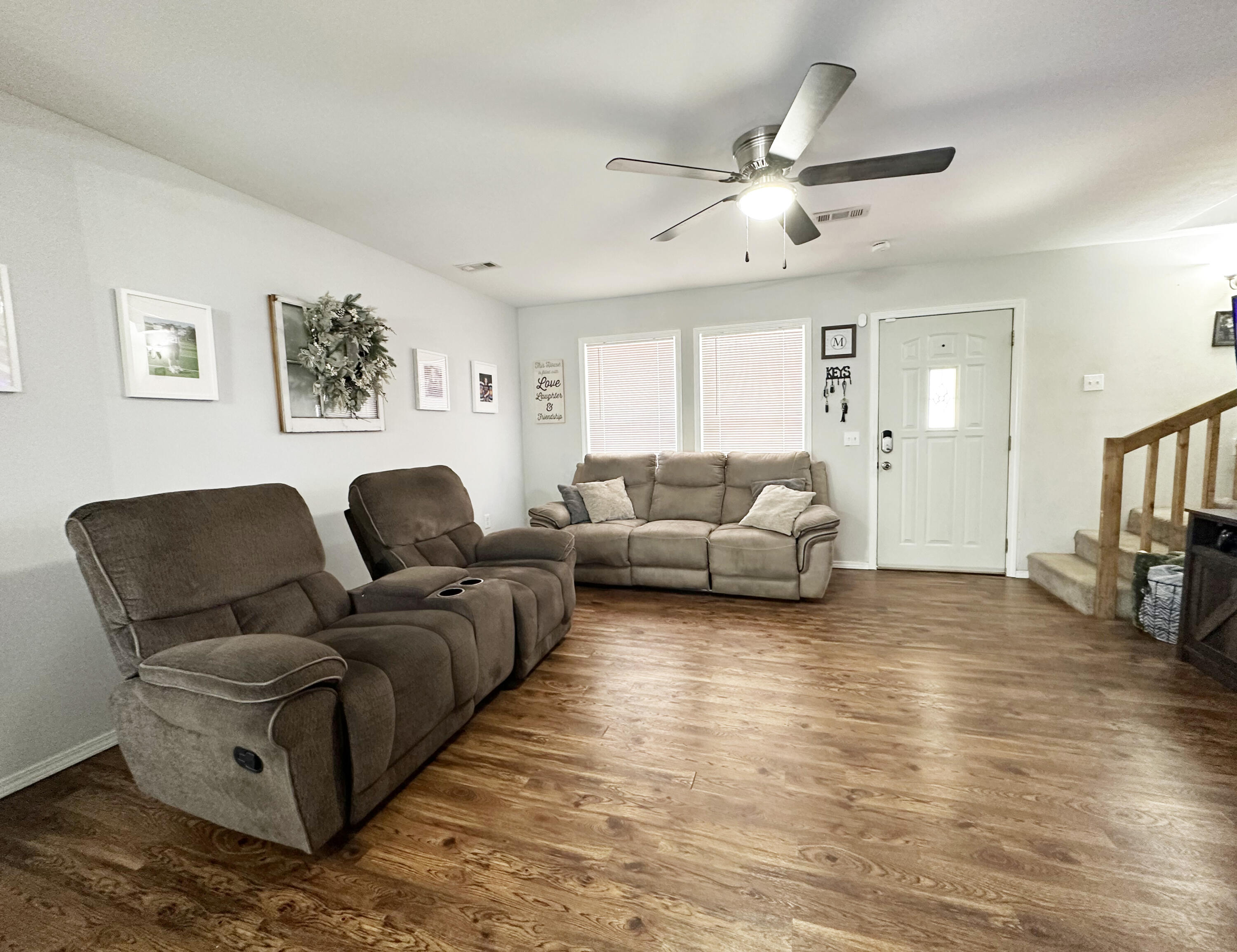 1213 North Darrell Street Property Photo 6