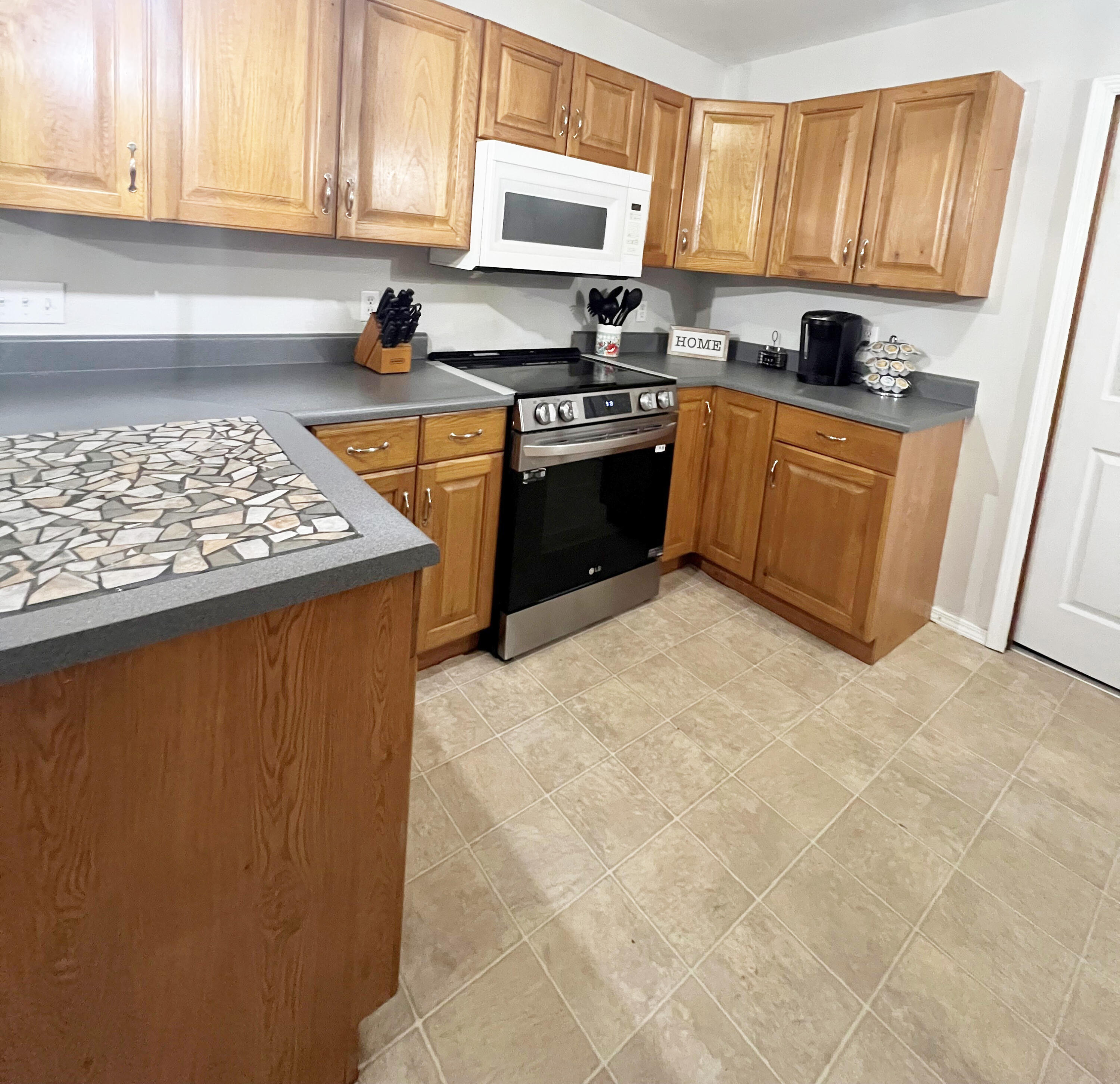1213 North Darrell Street Property Photo 11