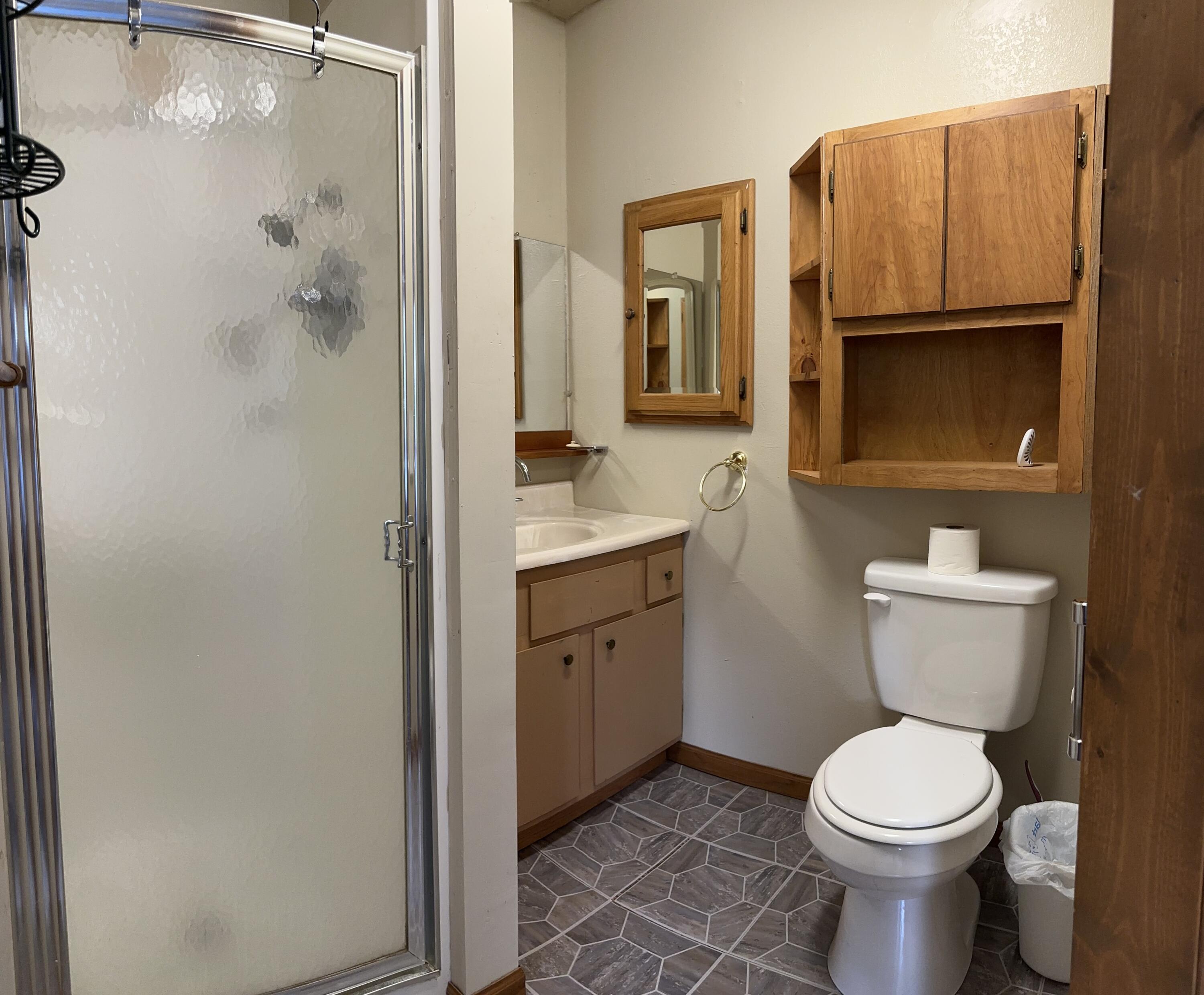 110 East Russell Street Property Photo 6
