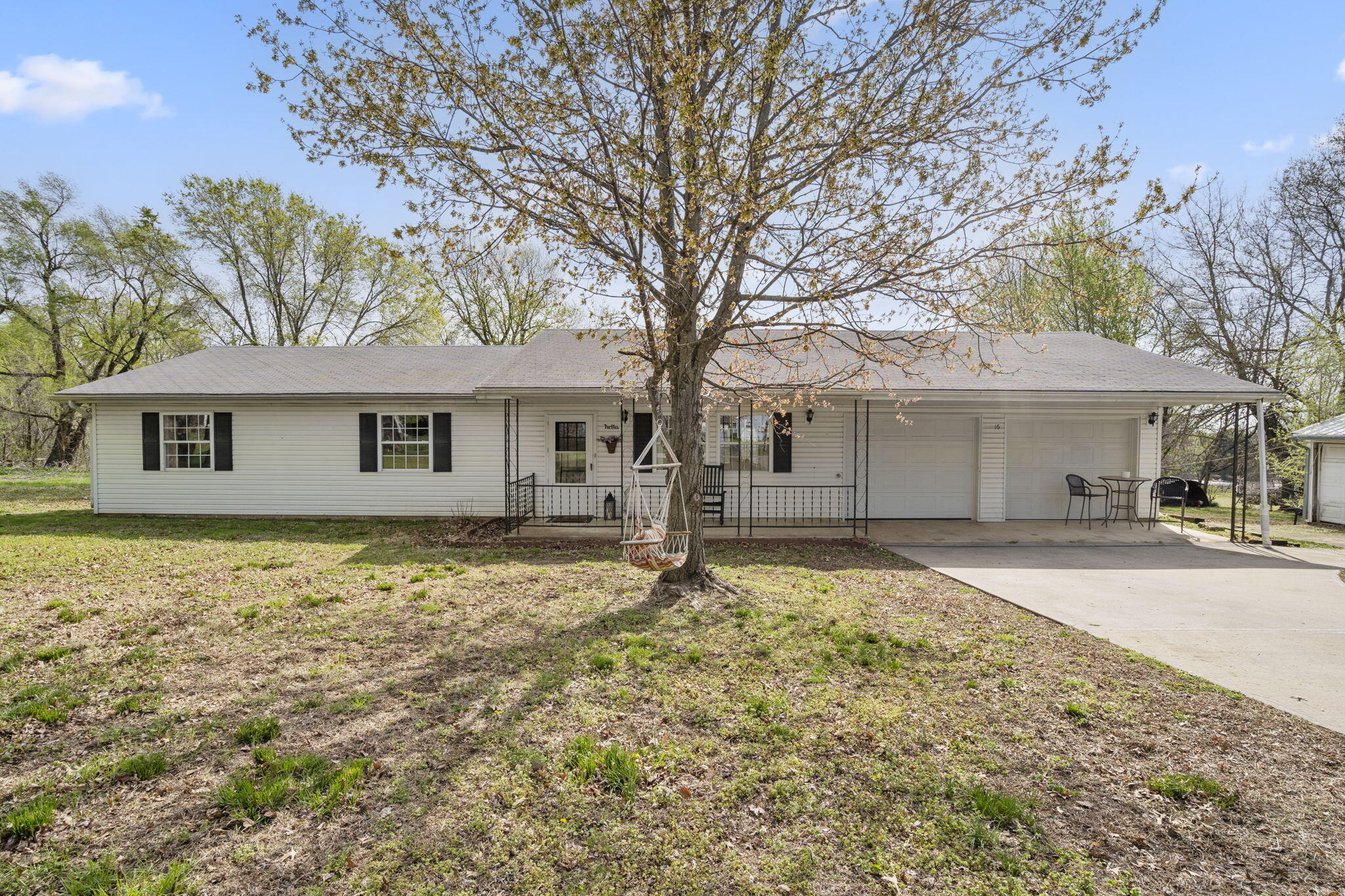 16 South Street Property Photo
