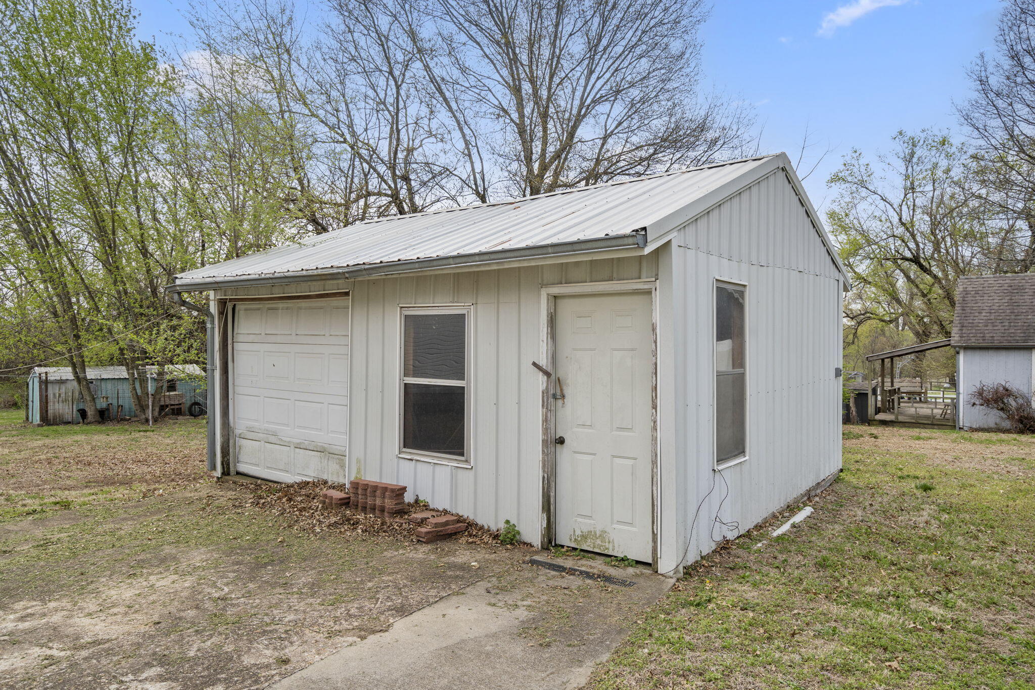 16 South Street Property Photo 24
