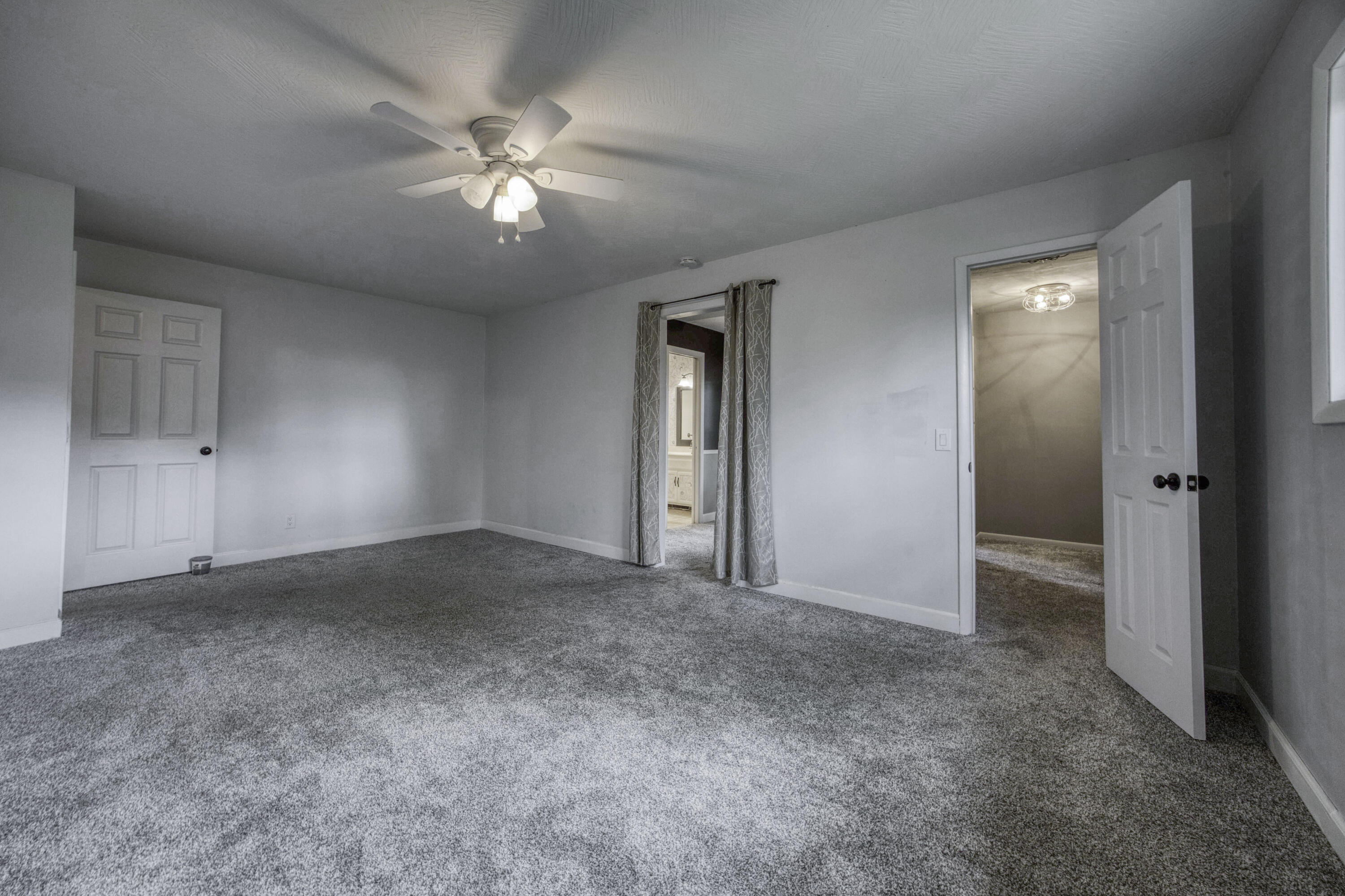 5610 South Farm Road 137 Property Photo 27