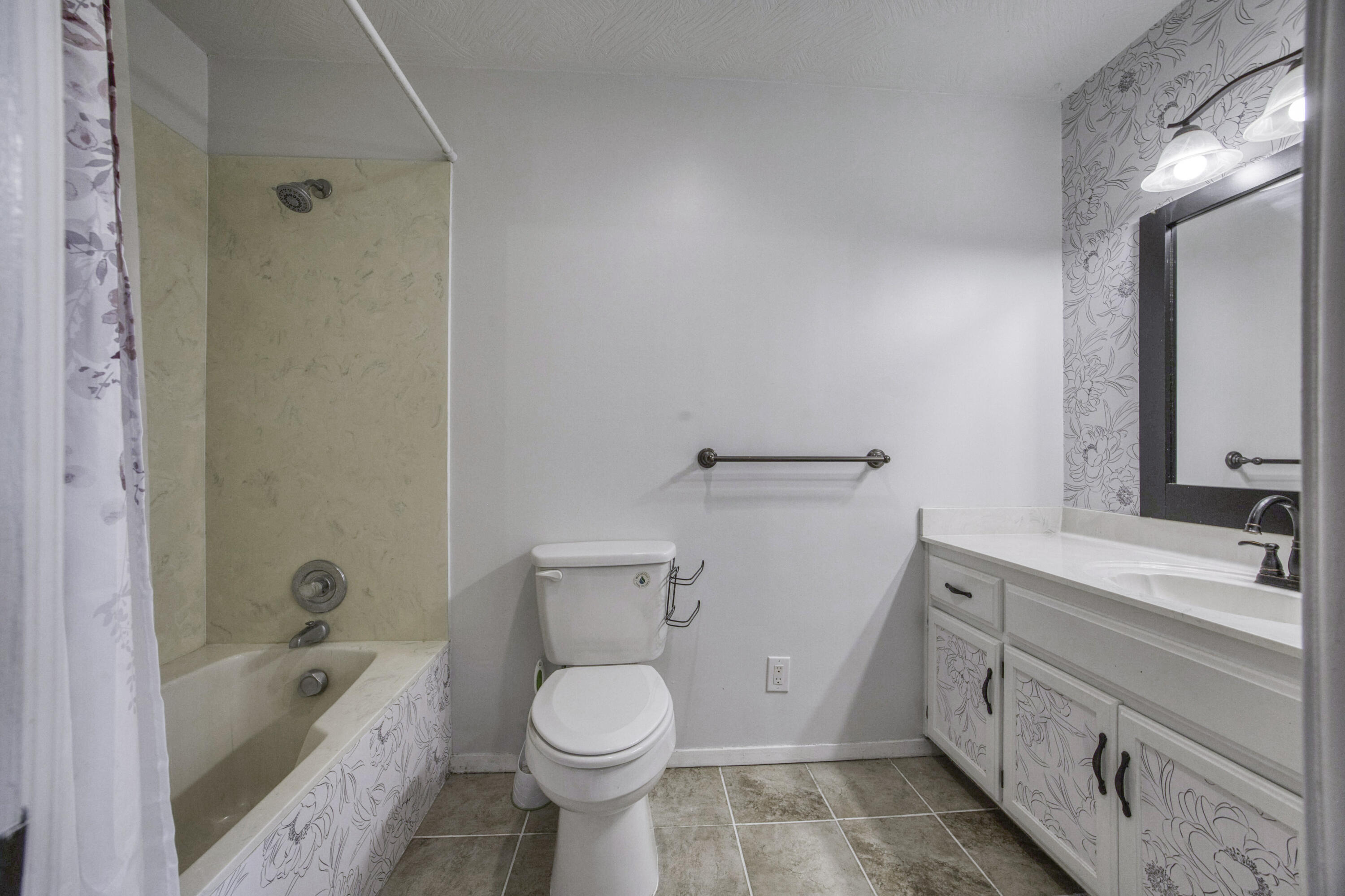5610 South Farm Road 137 Property Photo 30