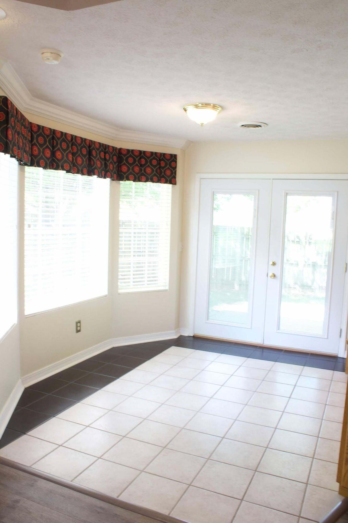1125 Stonebriar Place Property Photo 20