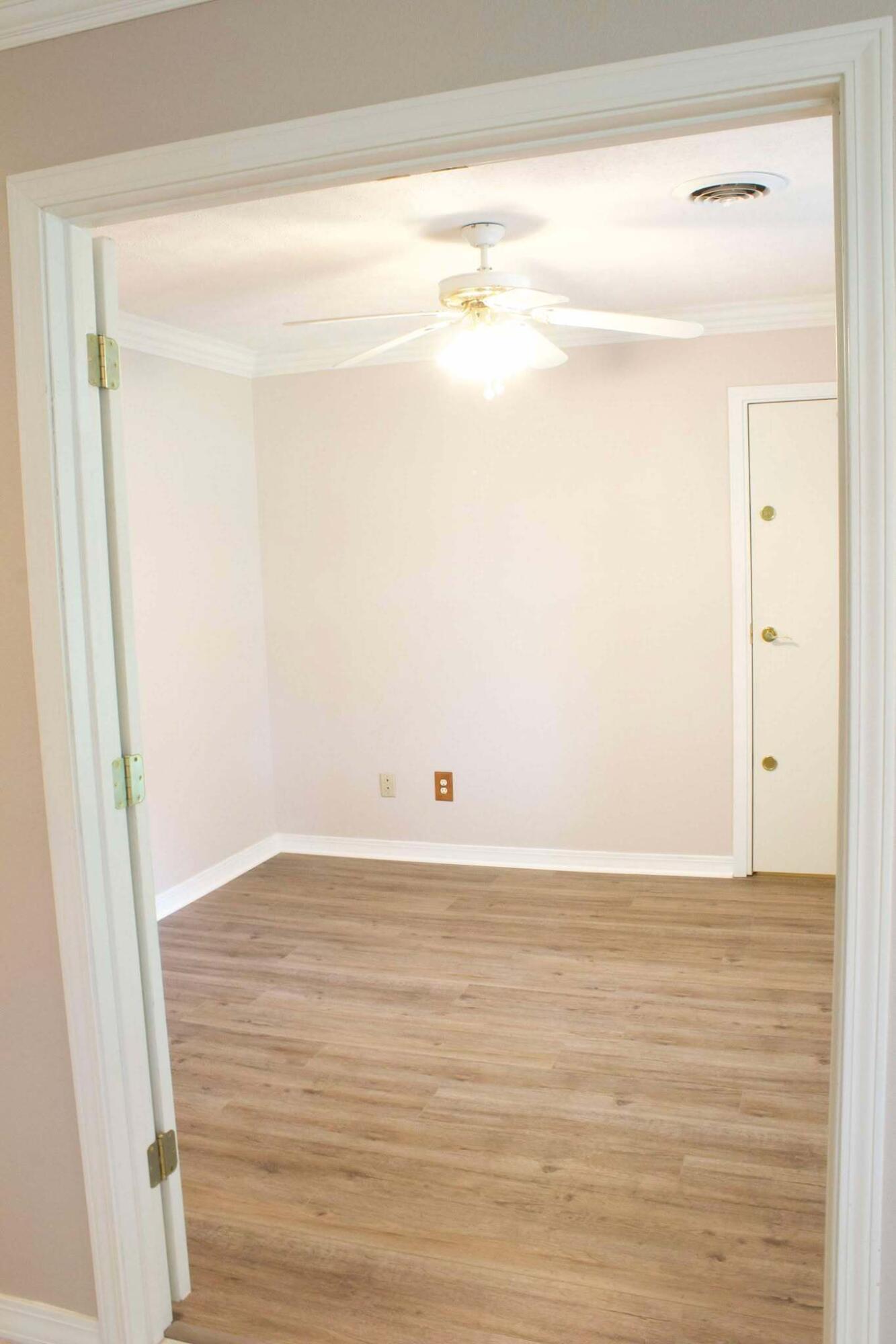 1125 Stonebriar Place Property Photo 33