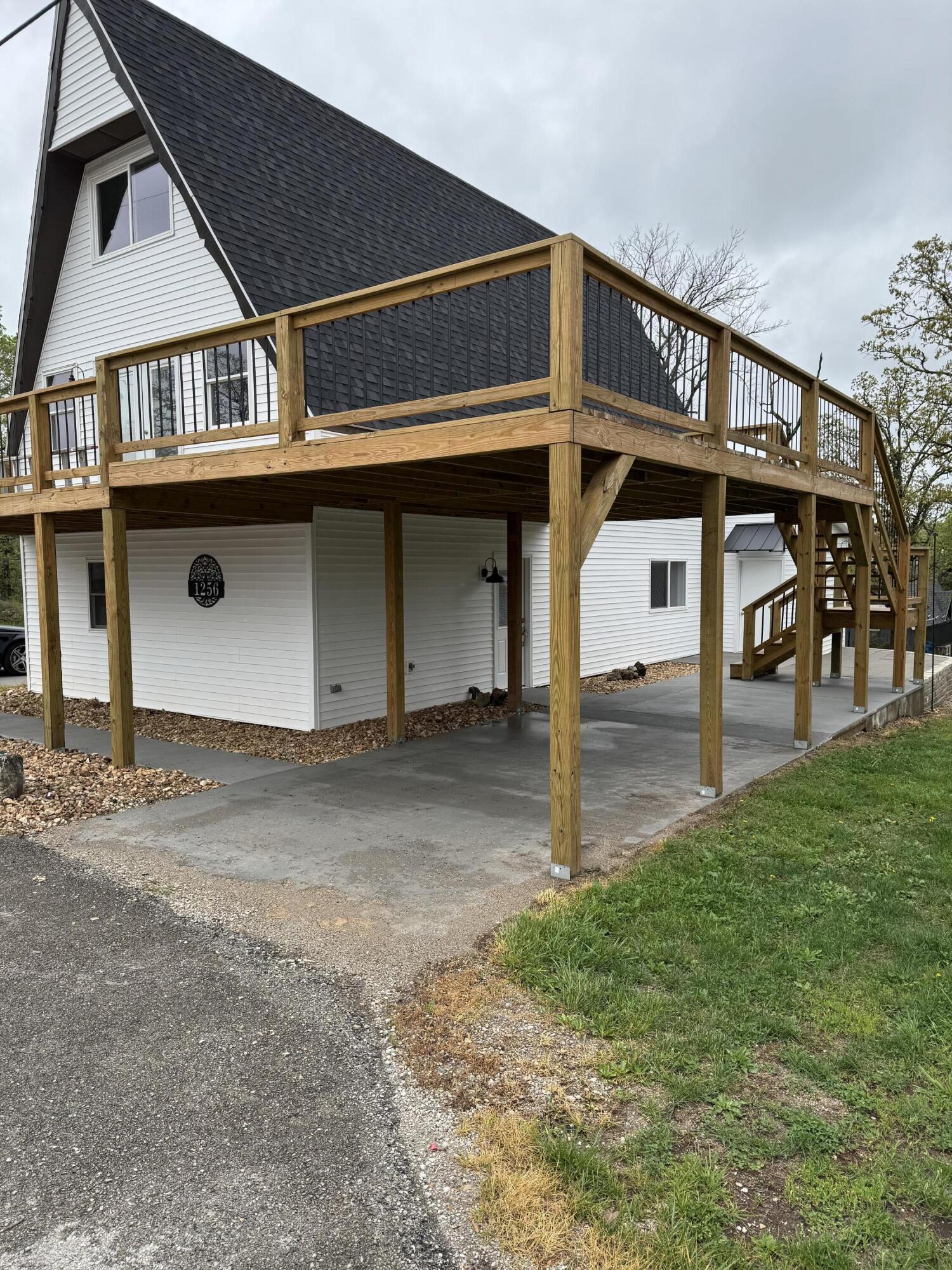 1256 Black Oak Resort Lane Property Photo 3