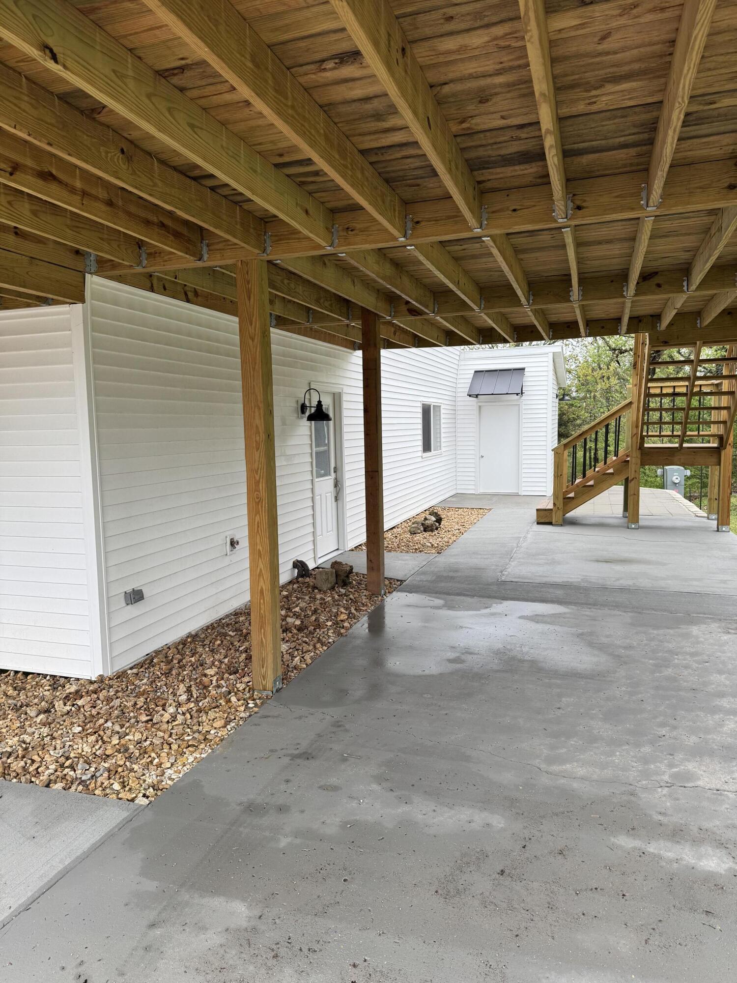 1256 Black Oak Resort Lane Property Photo 4