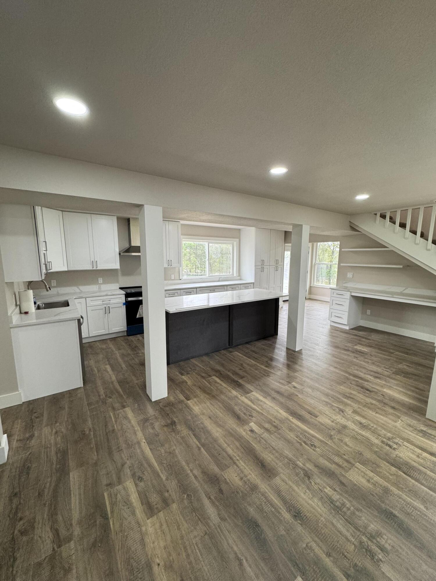 1256 Black Oak Resort Lane Property Photo 7