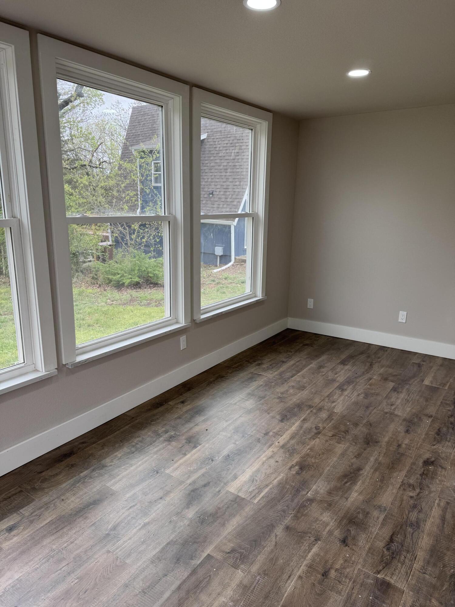 1256 Black Oak Resort Lane Property Photo 12