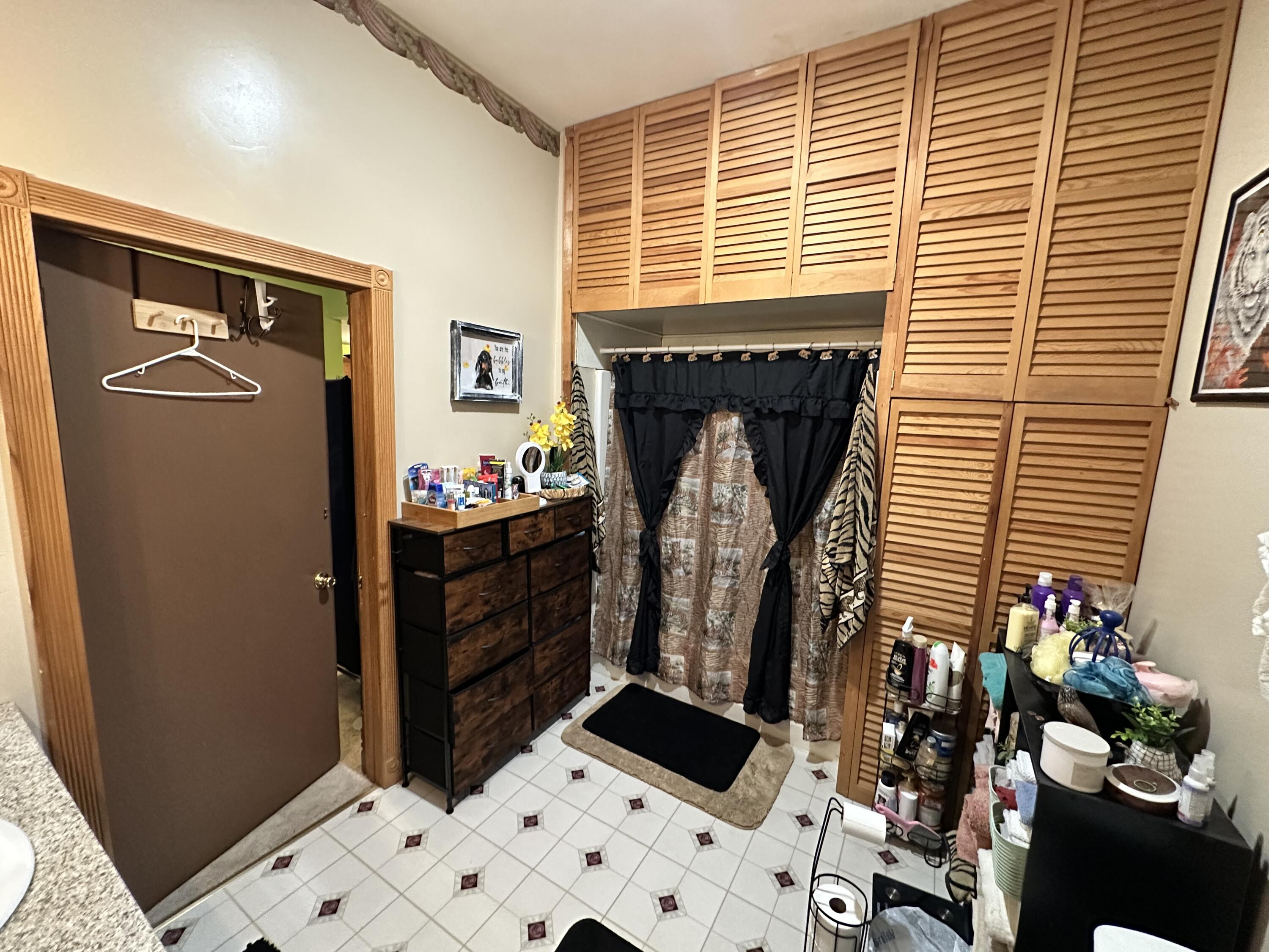 301 South 7th Street Property Photo 8