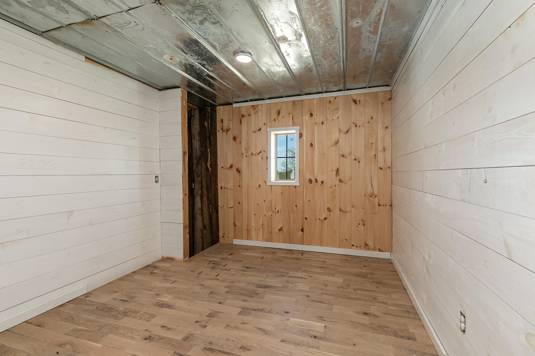 2107 East 530th Road Property Photo 21