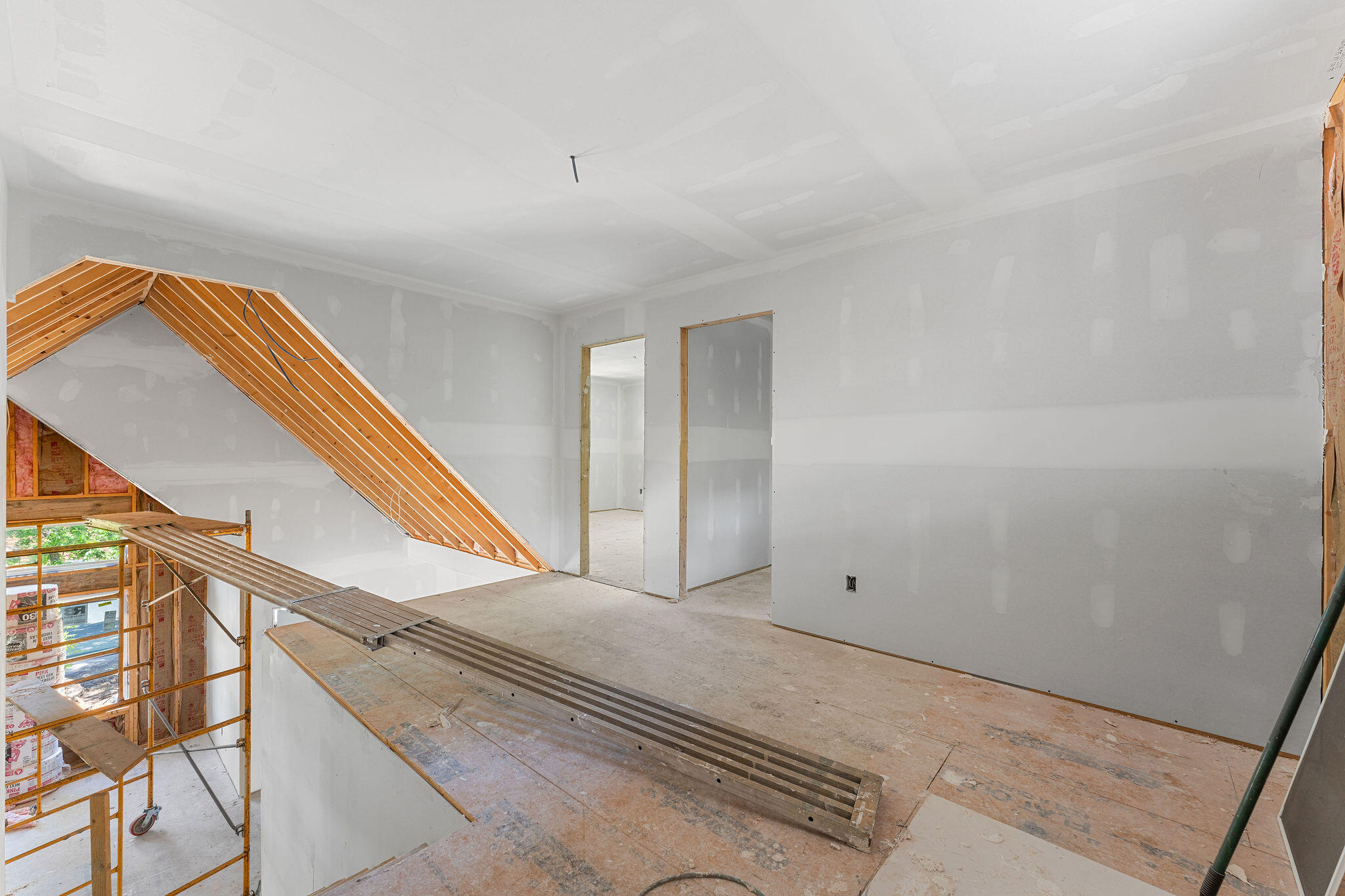 111 Ironwood Street Property Photo 29