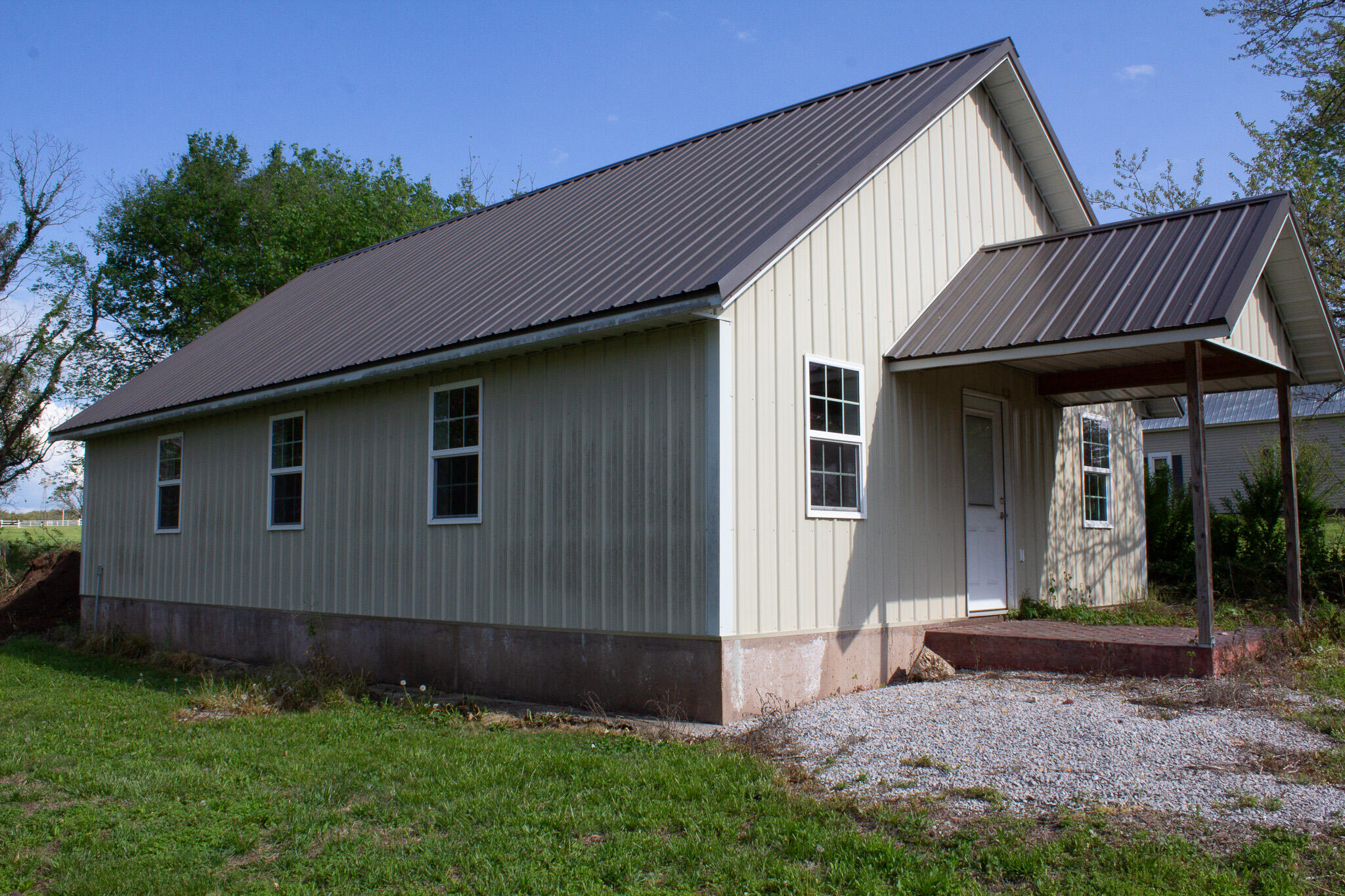 000 Lawrence 1000 Property Photo 12