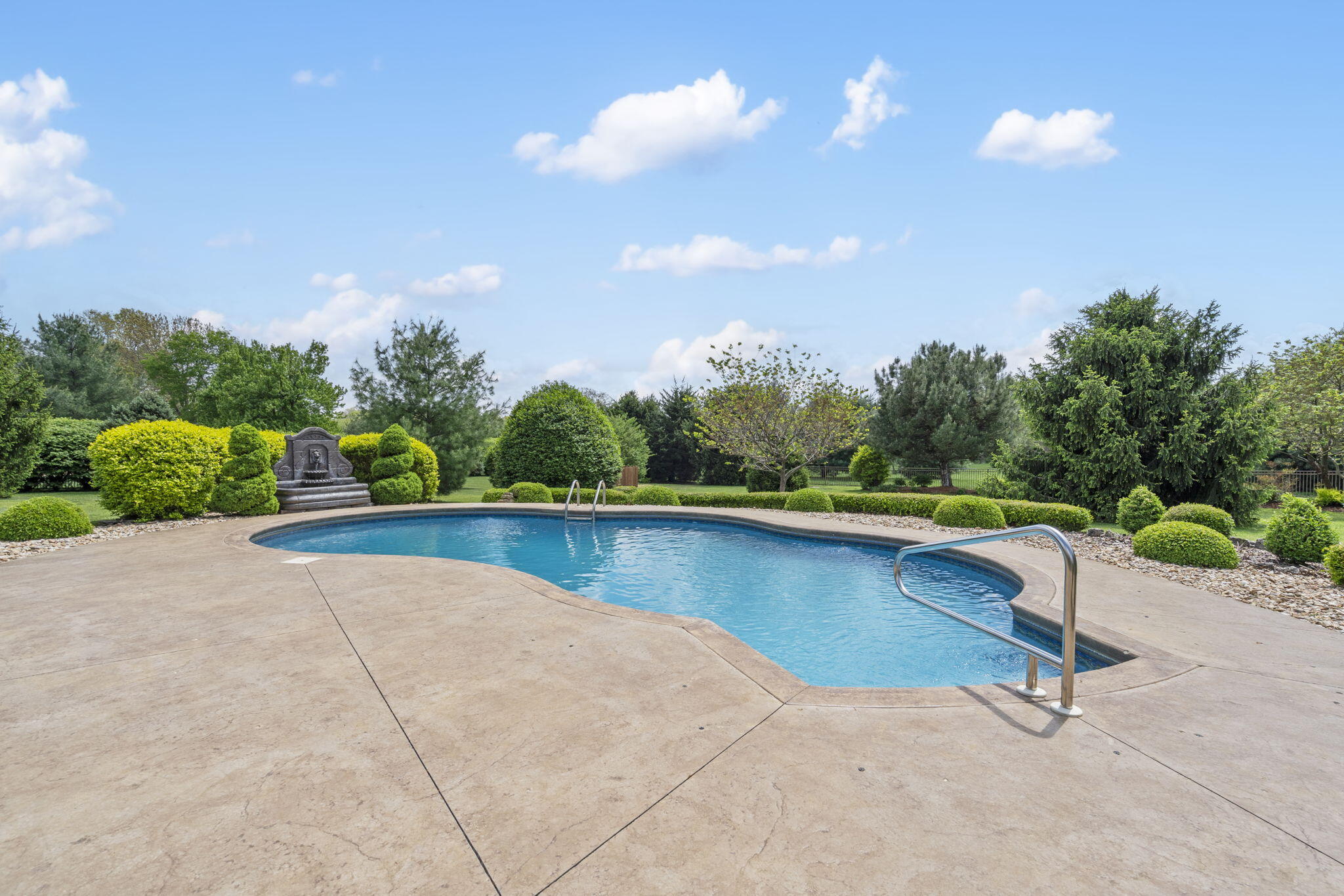4310 Buttonwood Drive Property Photo 35