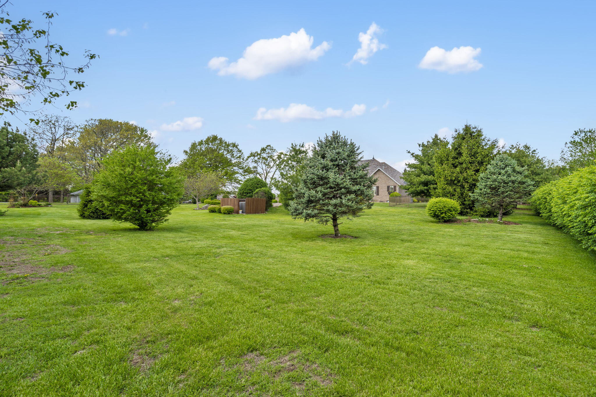 4310 Buttonwood Drive Property Photo 40