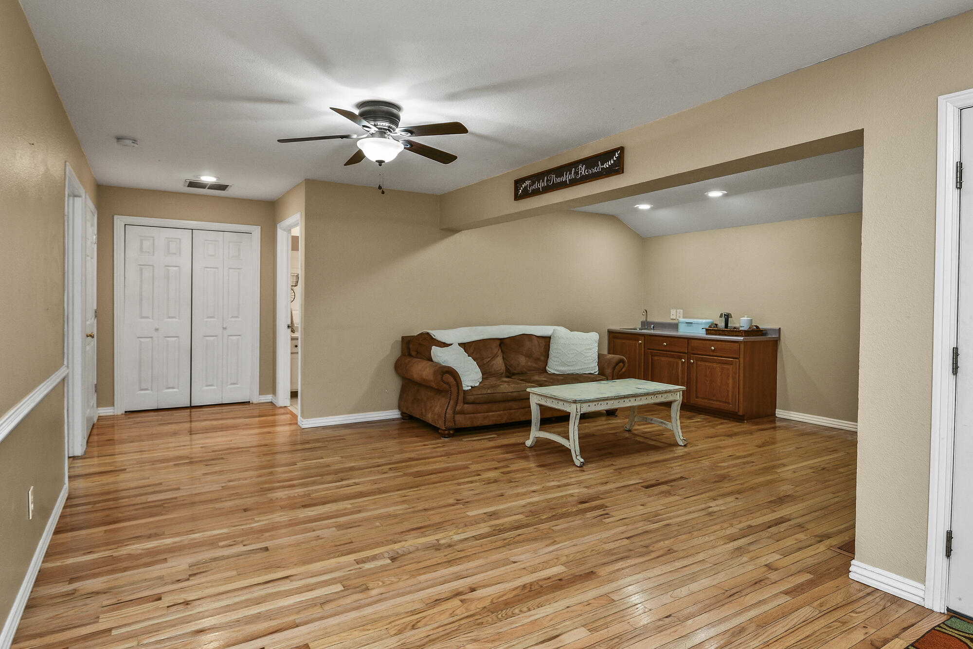 115 Whispering Oaks Property Photo 34