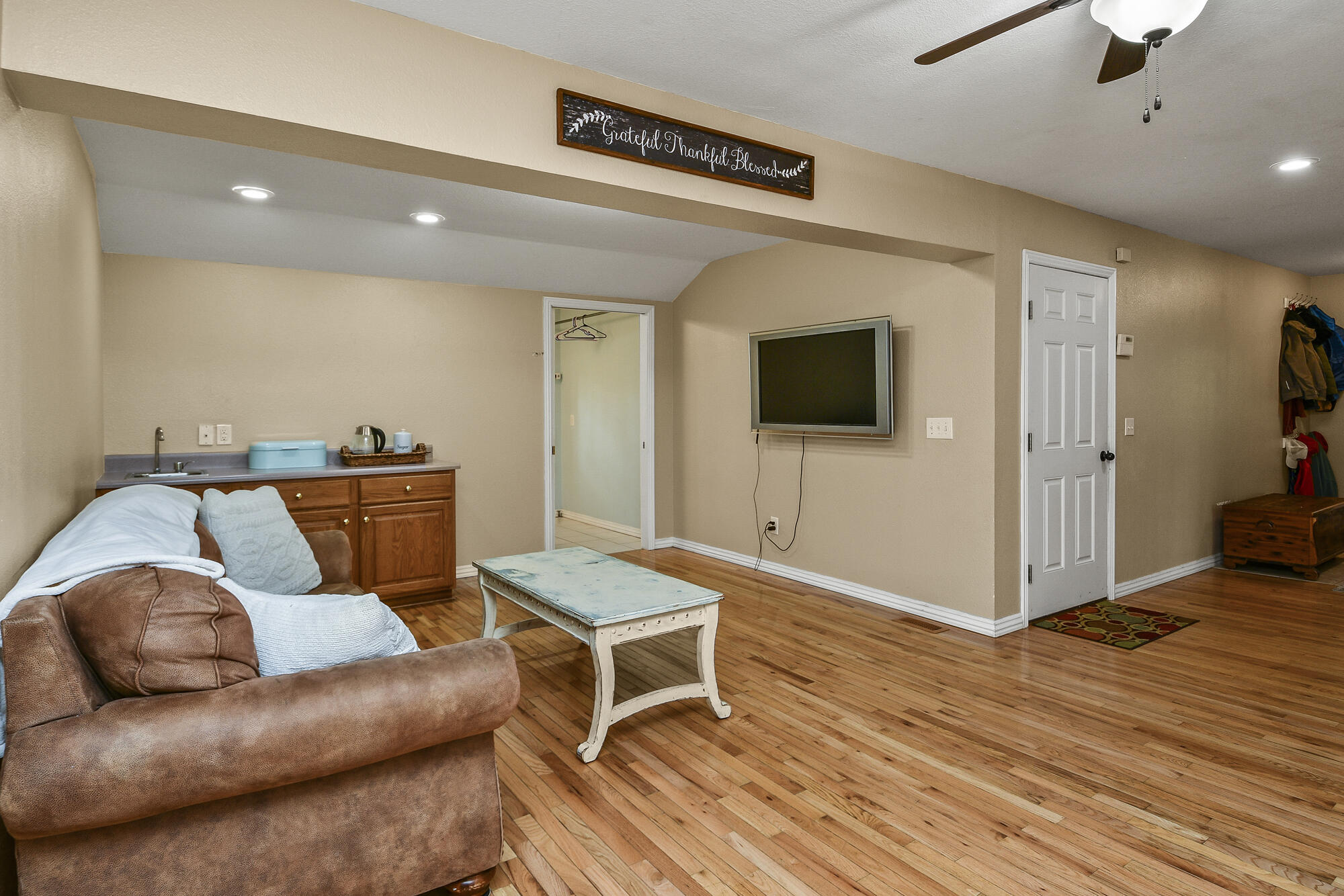 115 Whispering Oaks Property Photo 35