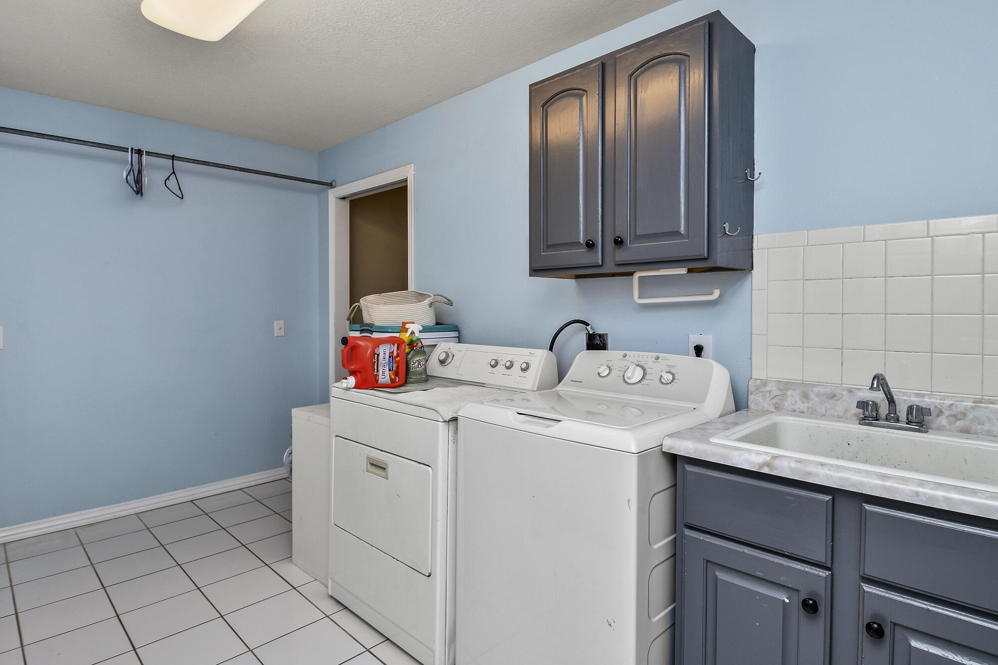 115 Whispering Oaks Property Photo 47