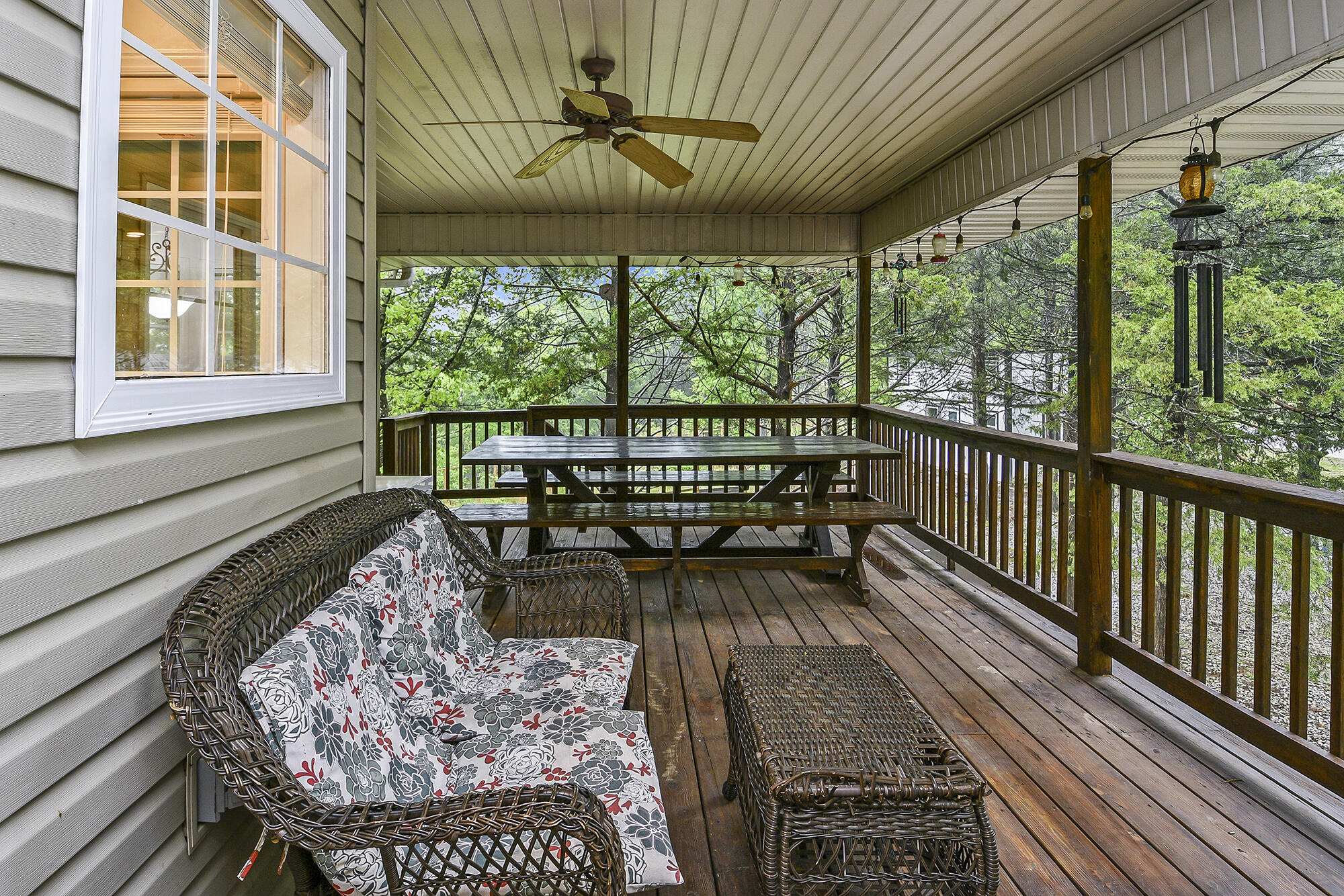115 Whispering Oaks Property Photo 49