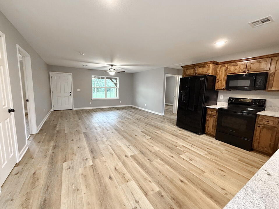 321 West Hainline Road Property Photo 13