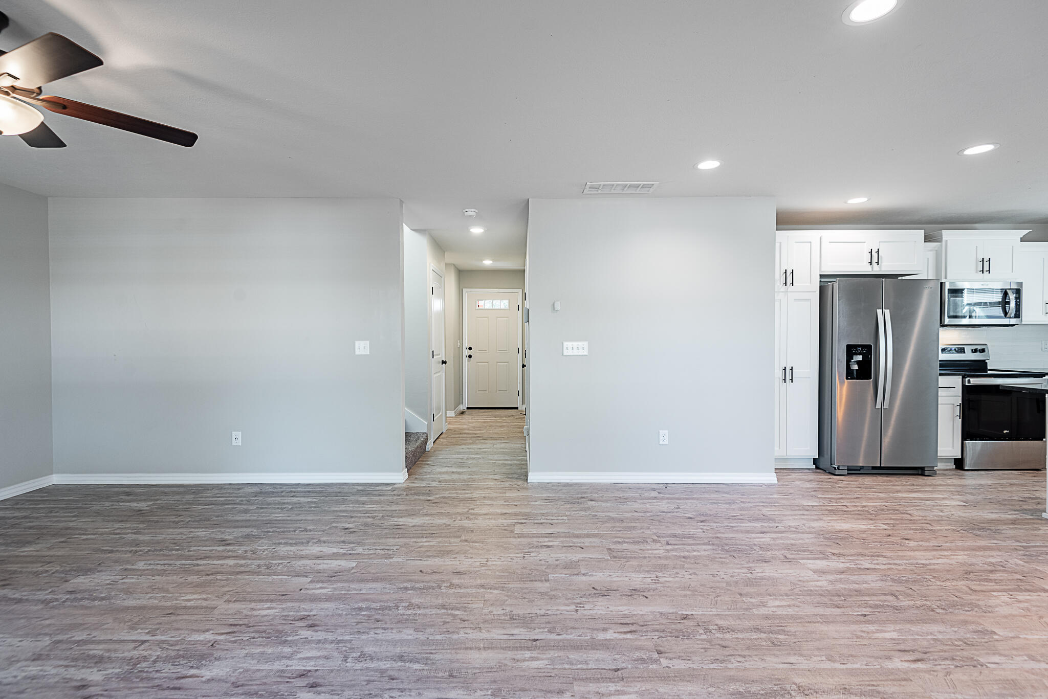 2644 North Prospect Avenue Property Photo 4