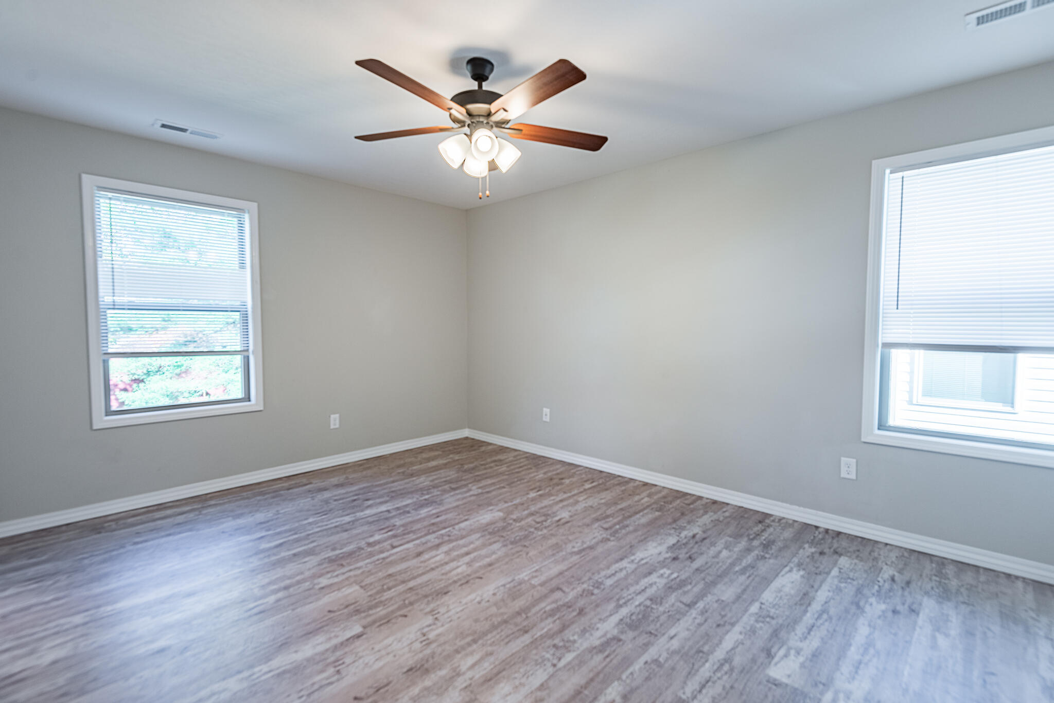 2632 North Prospect Avenue Property Photo 19