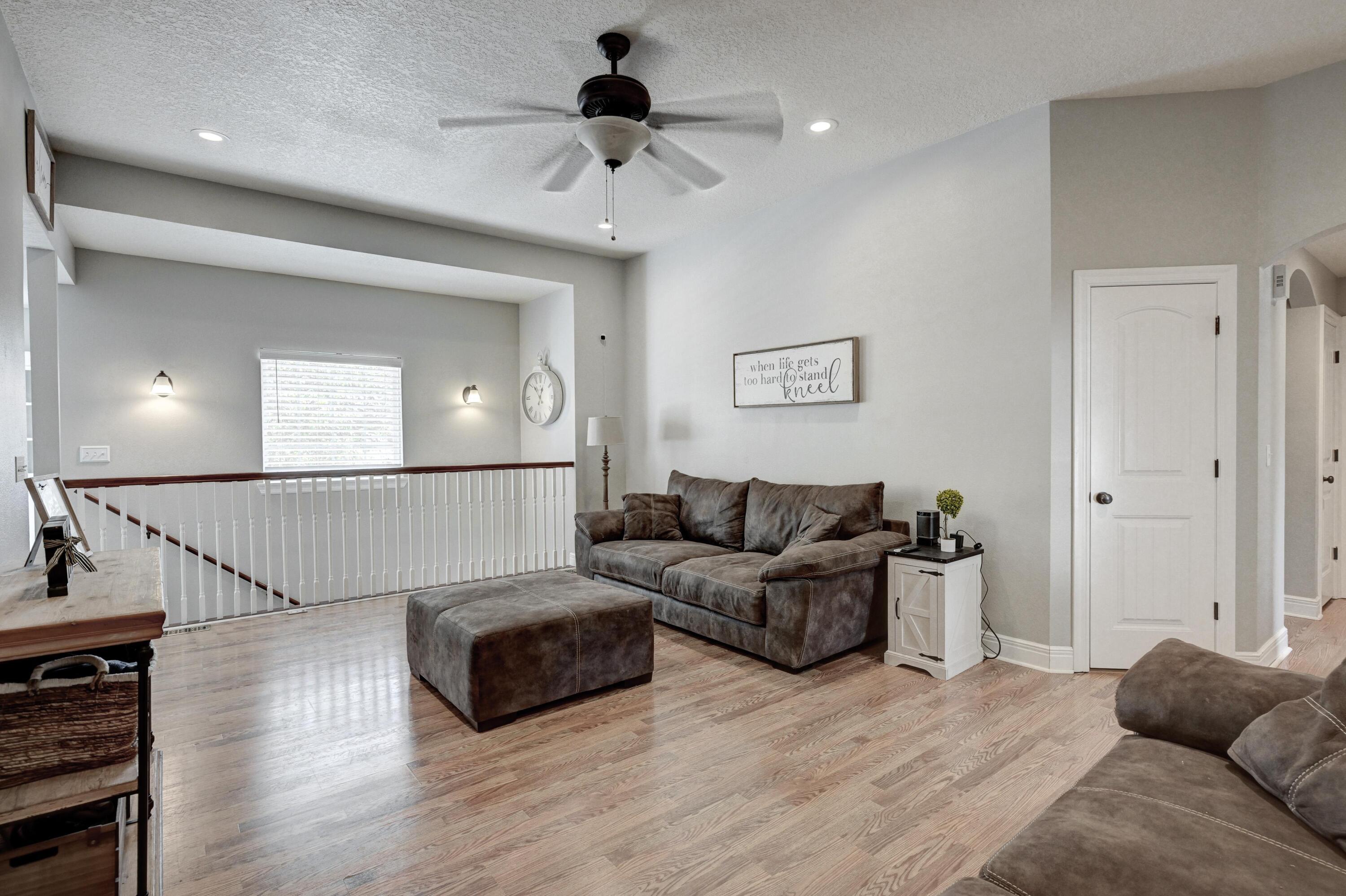 1702 Rosewood Drive Property Photo 8