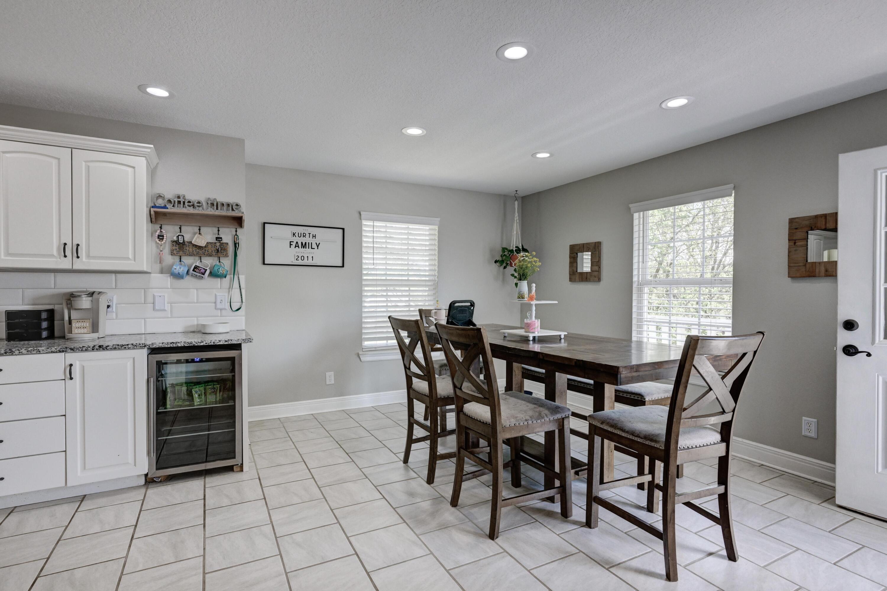1702 Rosewood Drive Property Photo 11