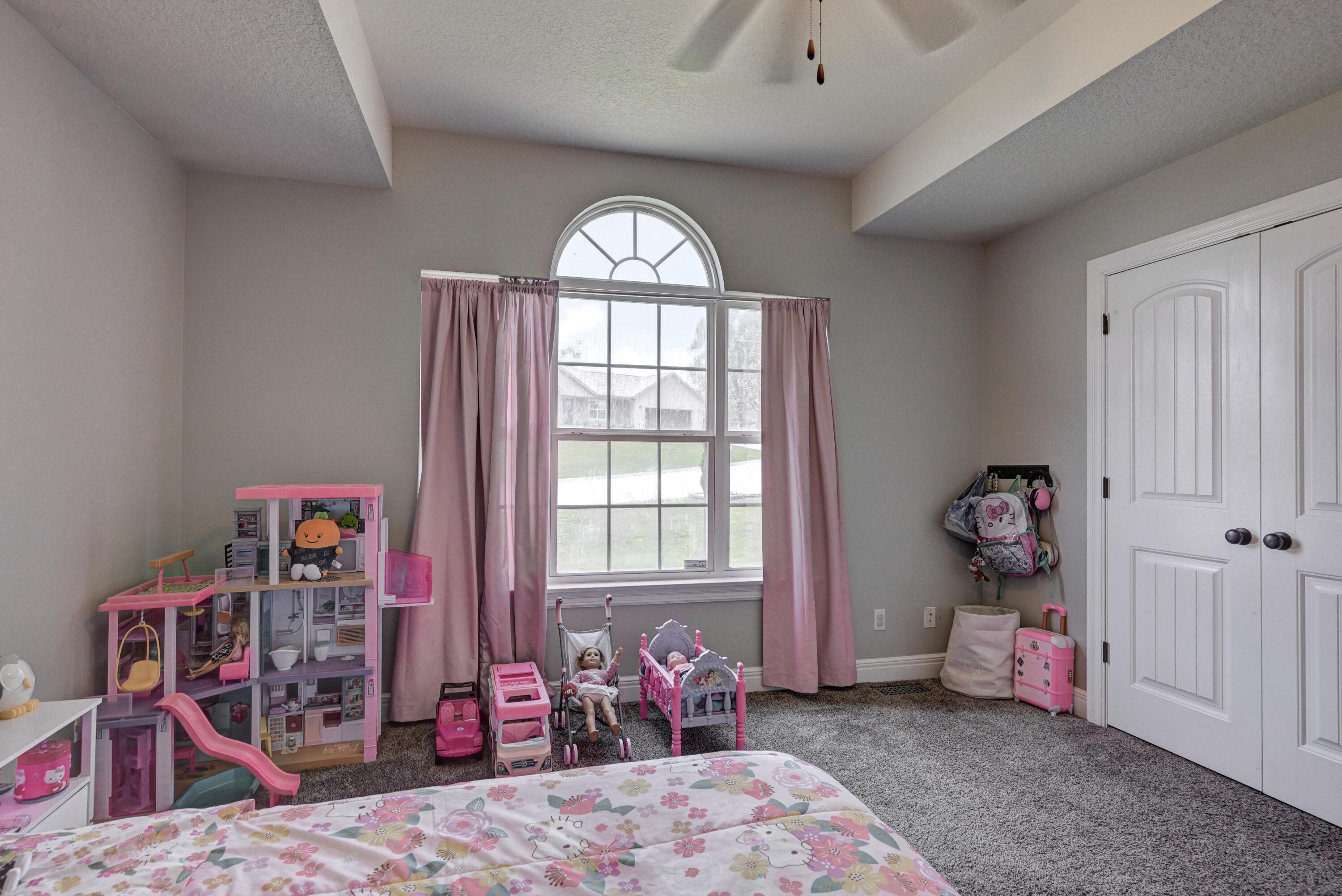 1702 Rosewood Drive Property Photo 23