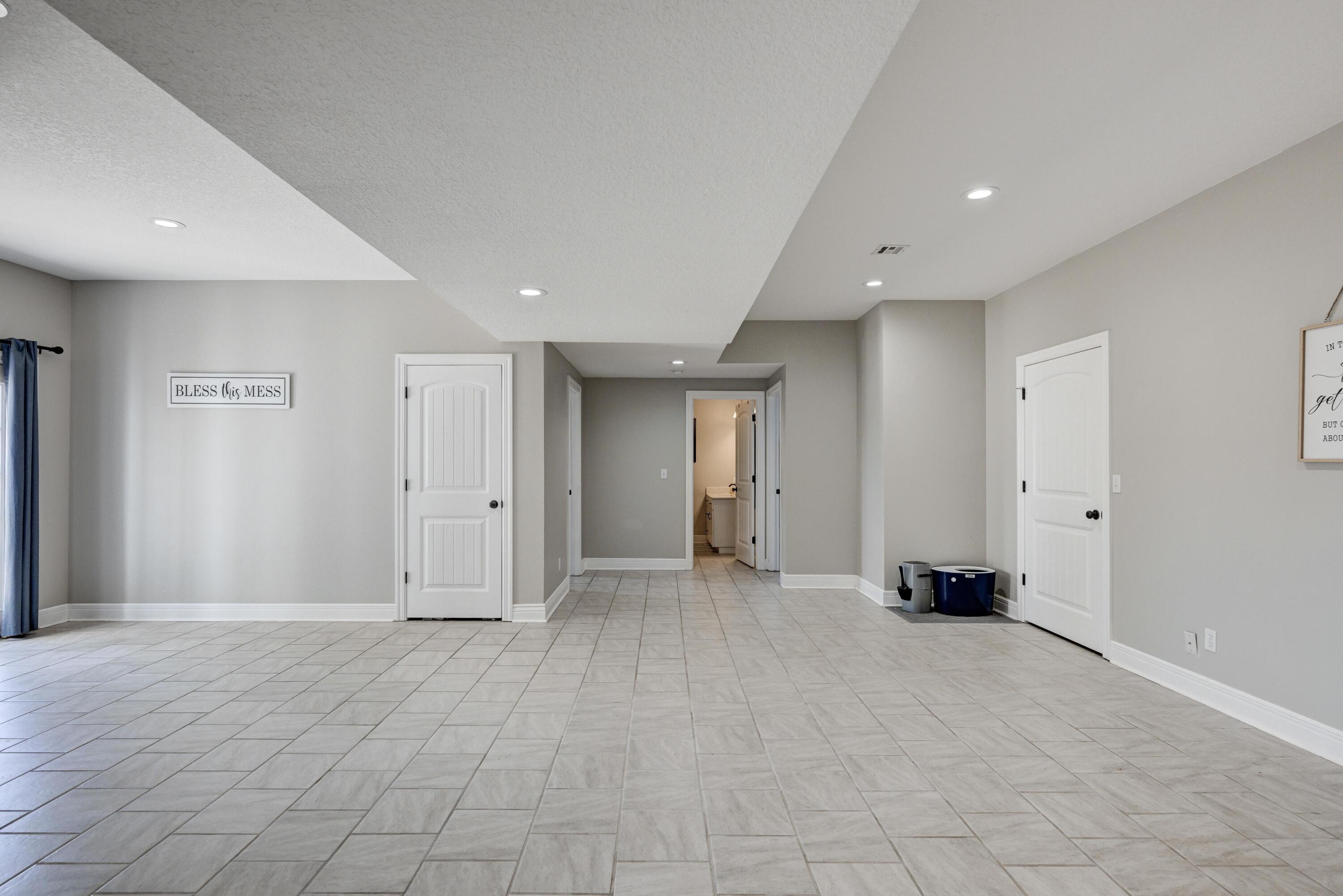 1702 Rosewood Drive Property Photo 45