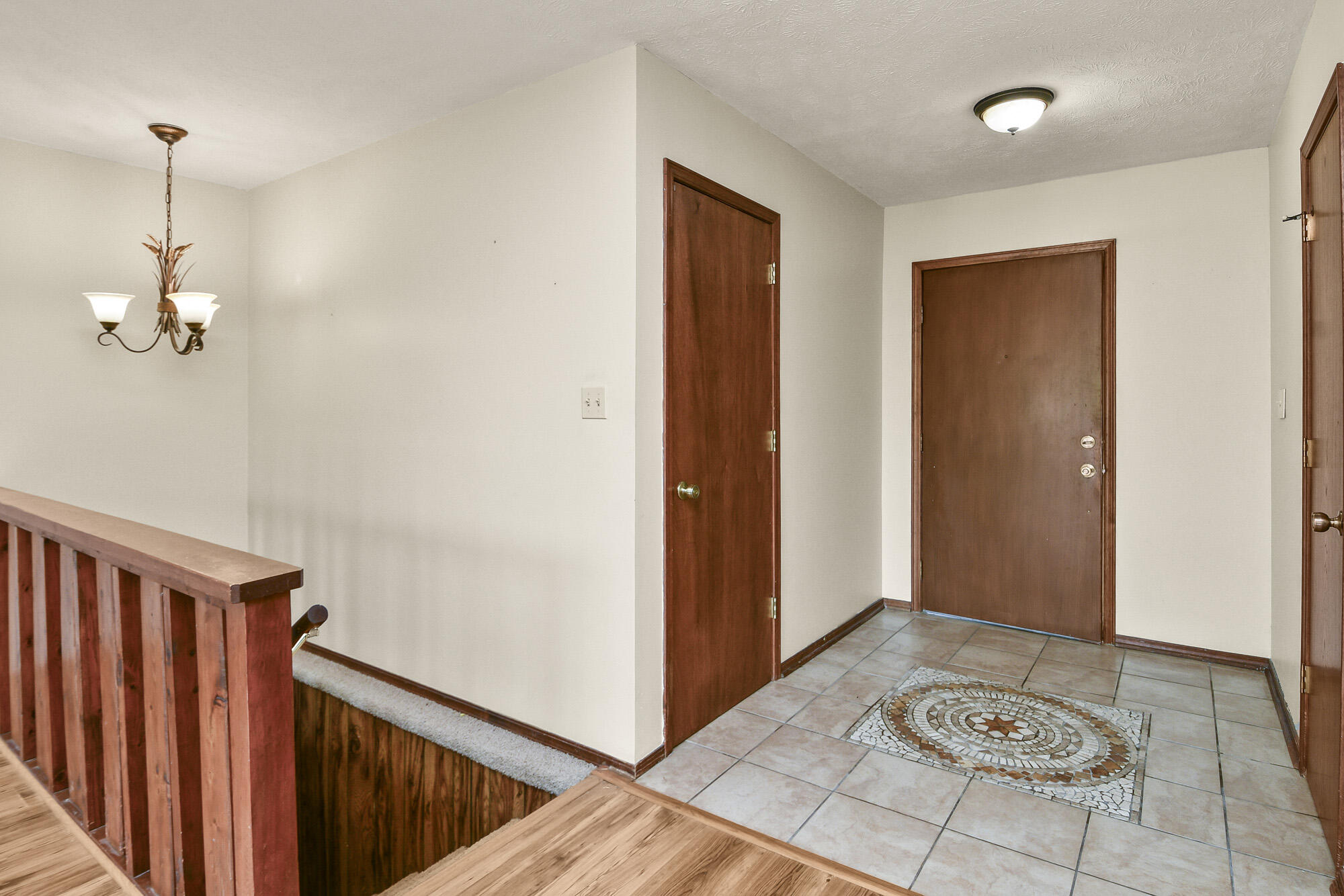 1322 South Sieger Drive Property Photo 5