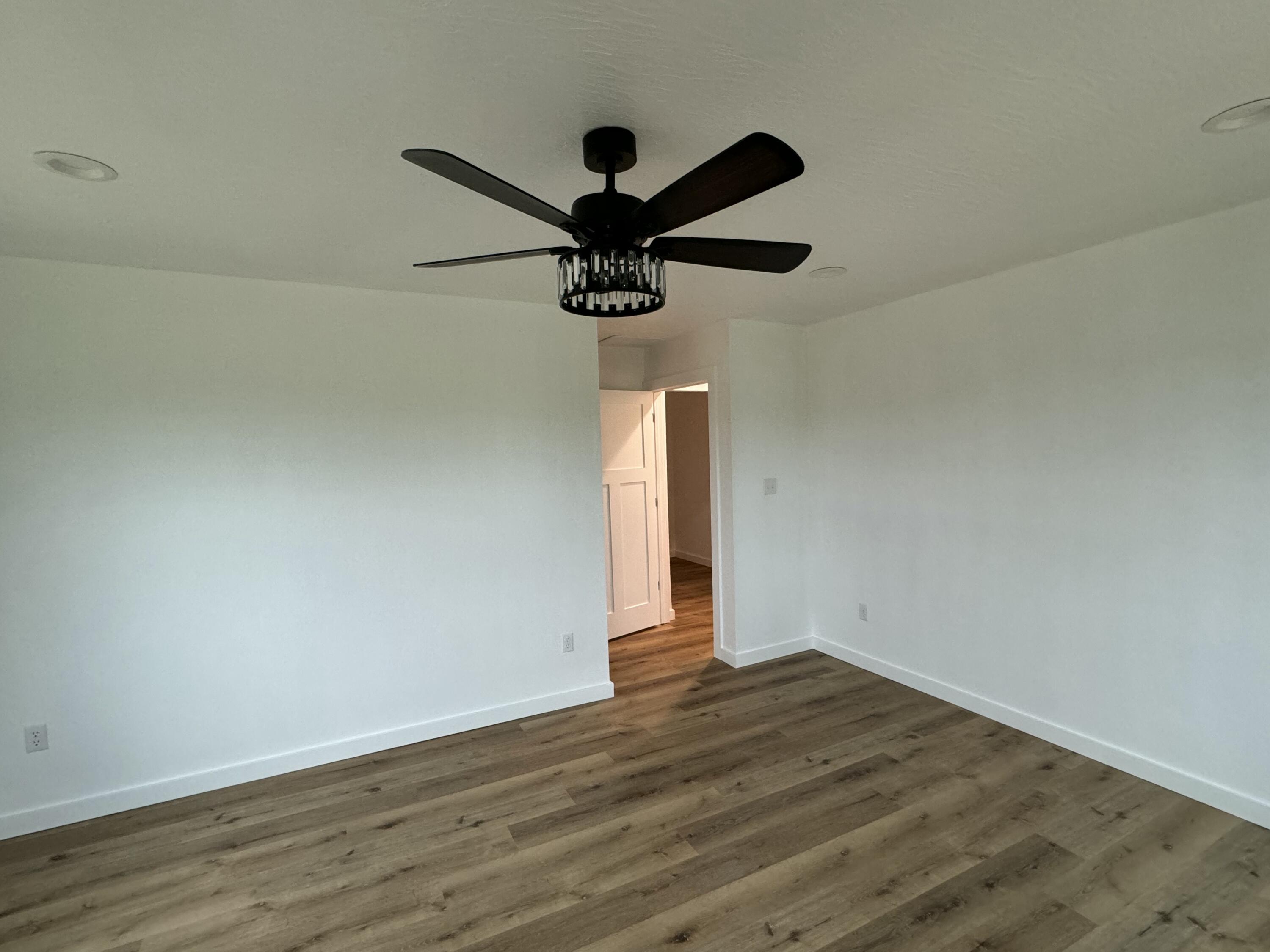 708 South High Property Photo 18