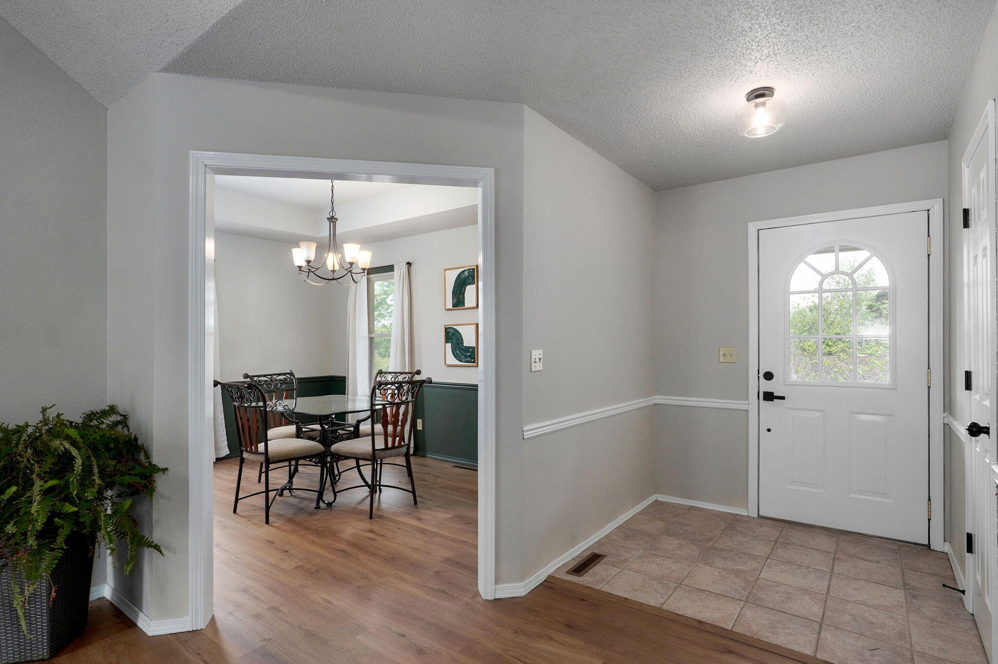 523 East Camino Street Property Photo 8